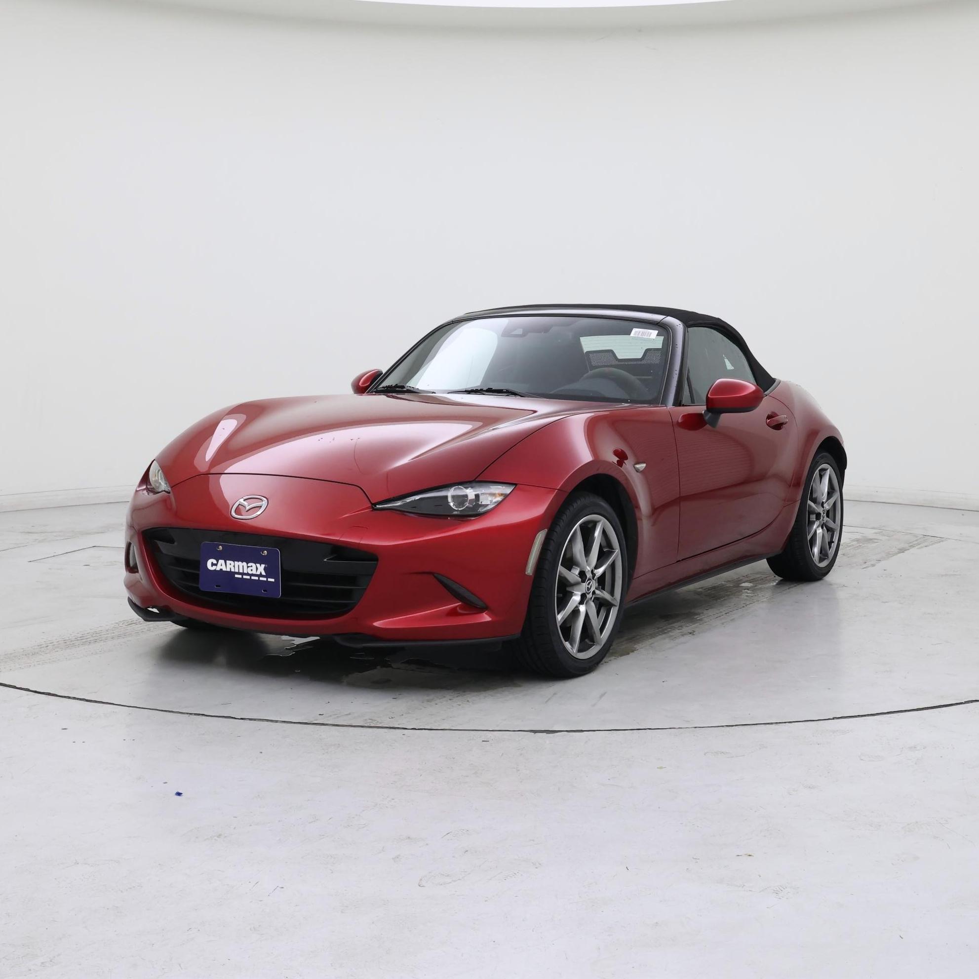 Thumbnail: 2022 Mazda MX-5 Miata - 4