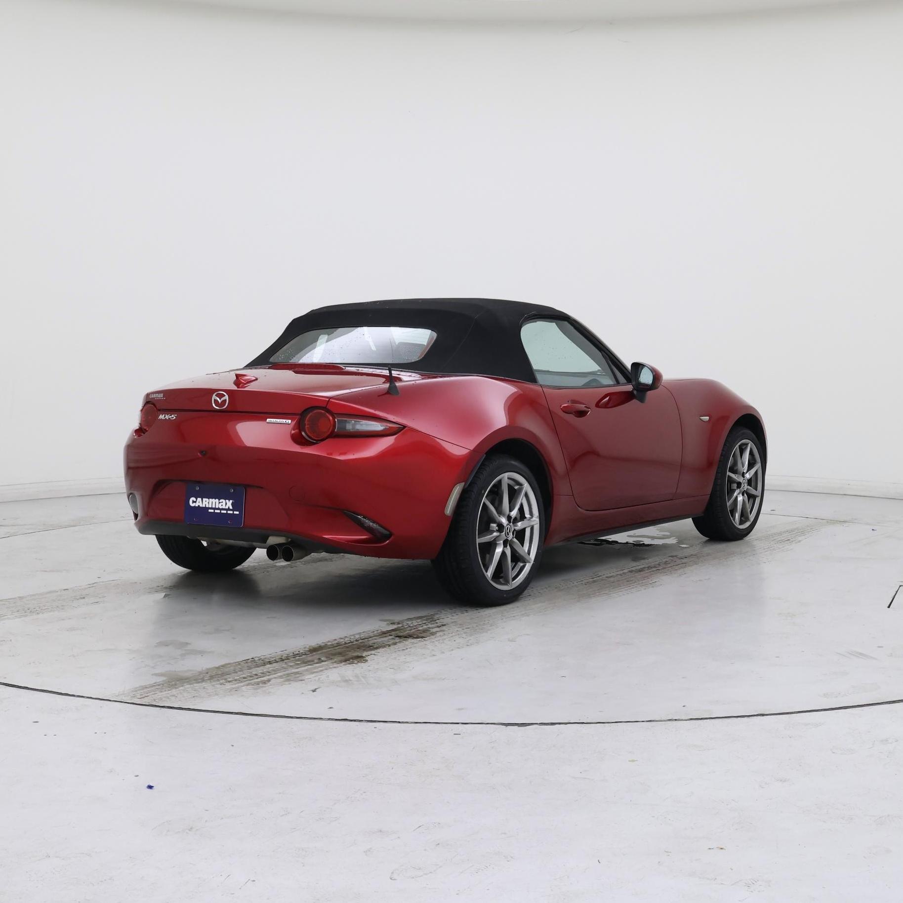 Thumbnail: 2022 Mazda MX-5 Miata - 8