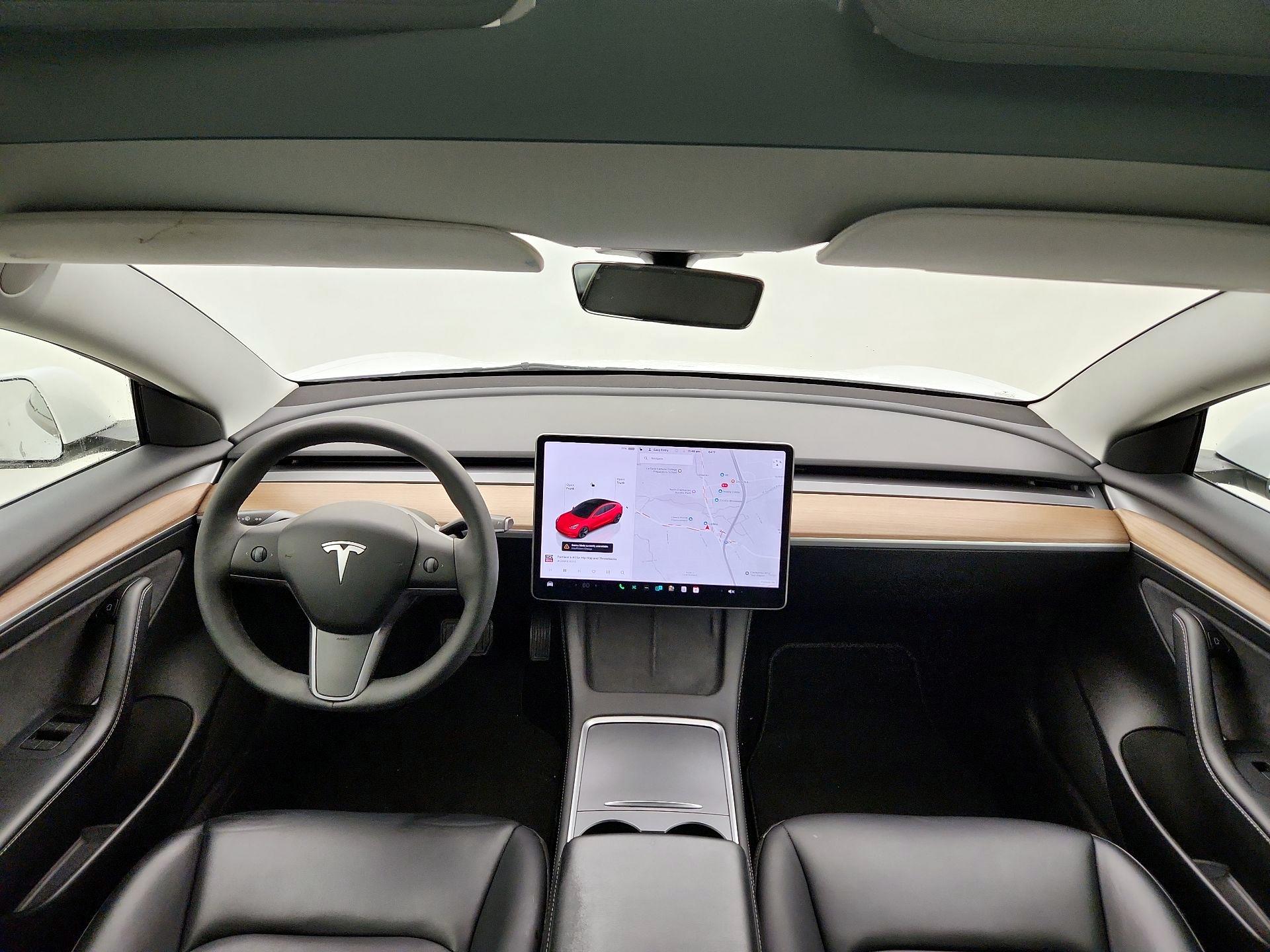 Thumbnail: 2023 Tesla Model 3 - 9