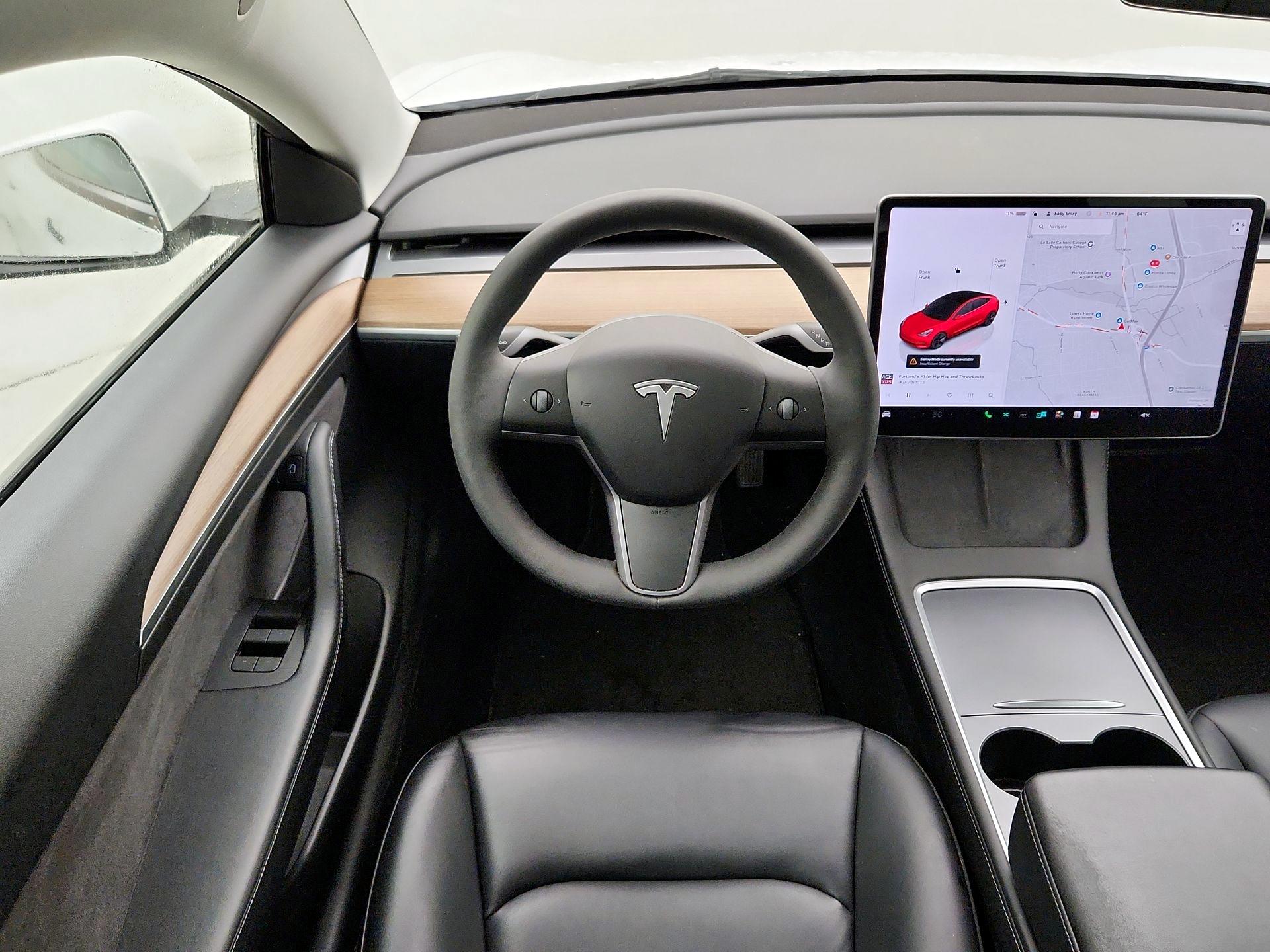 Thumbnail: 2023 Tesla Model 3 - 10