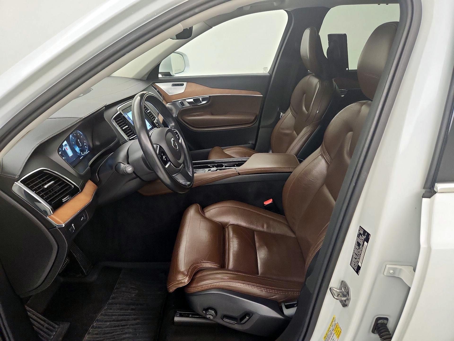 Thumbnail: 2018 Volvo XC90 - 11