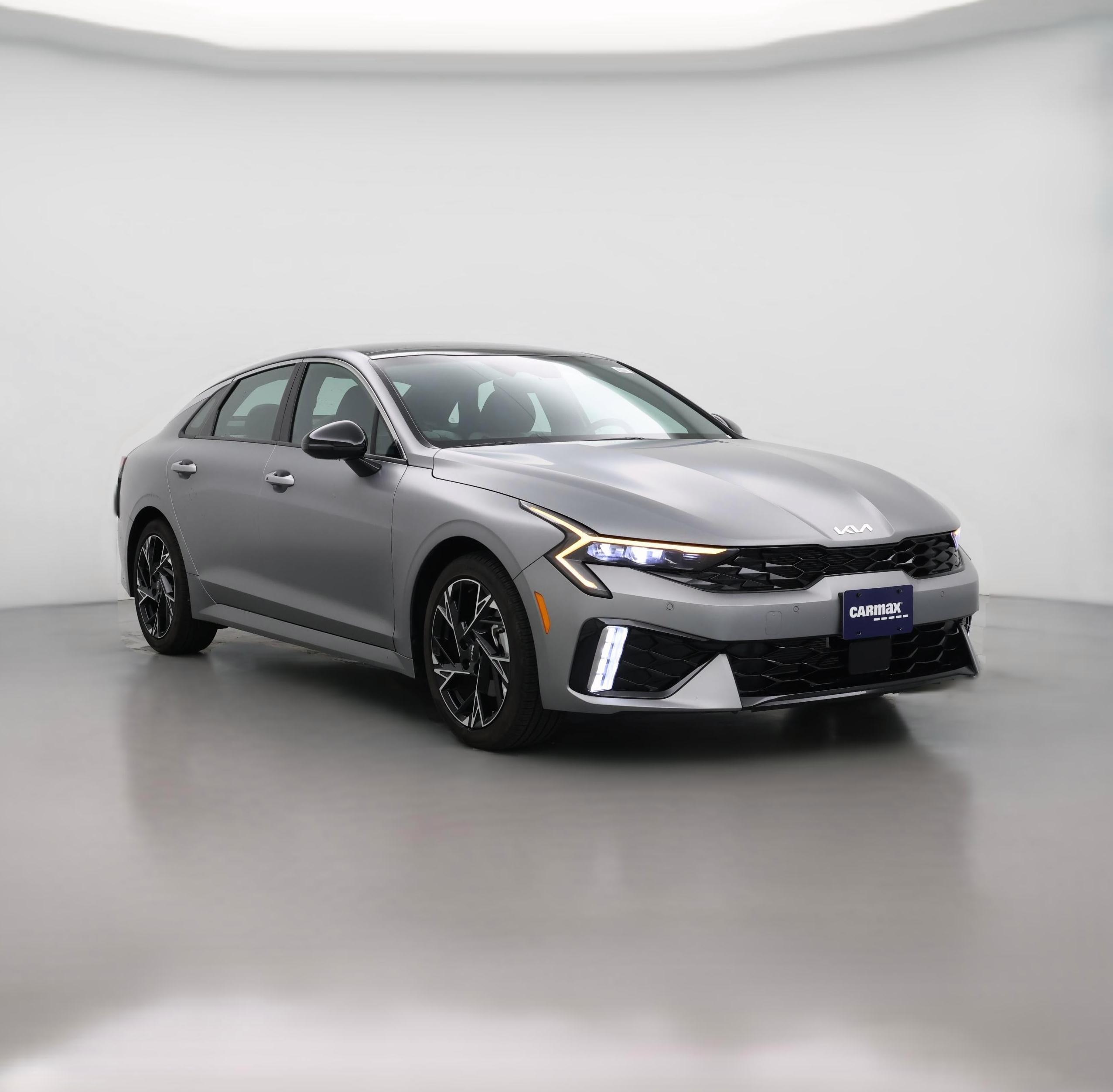 Thumbnail: 2025 Kia K5 - 1