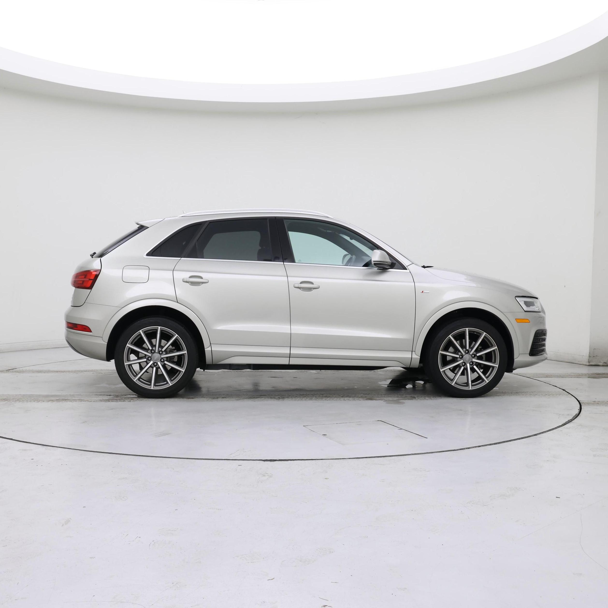 Thumbnail: 2018 Audi Q3 - 7