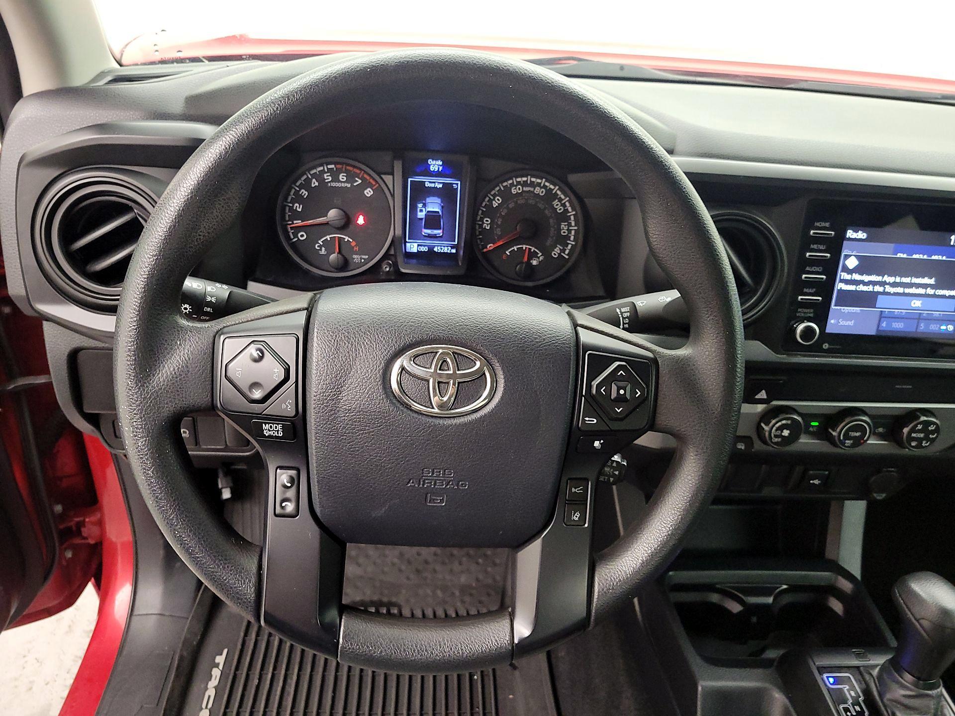 Thumbnail: 2020 Toyota Tacoma - 10