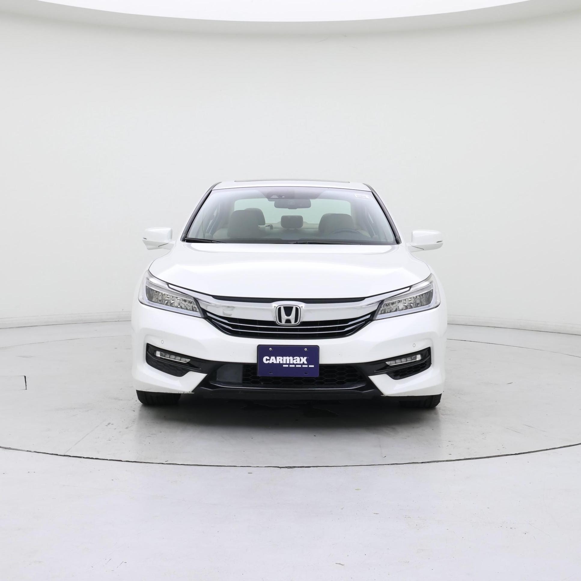 Thumbnail: 2017 Honda Accord - 5
