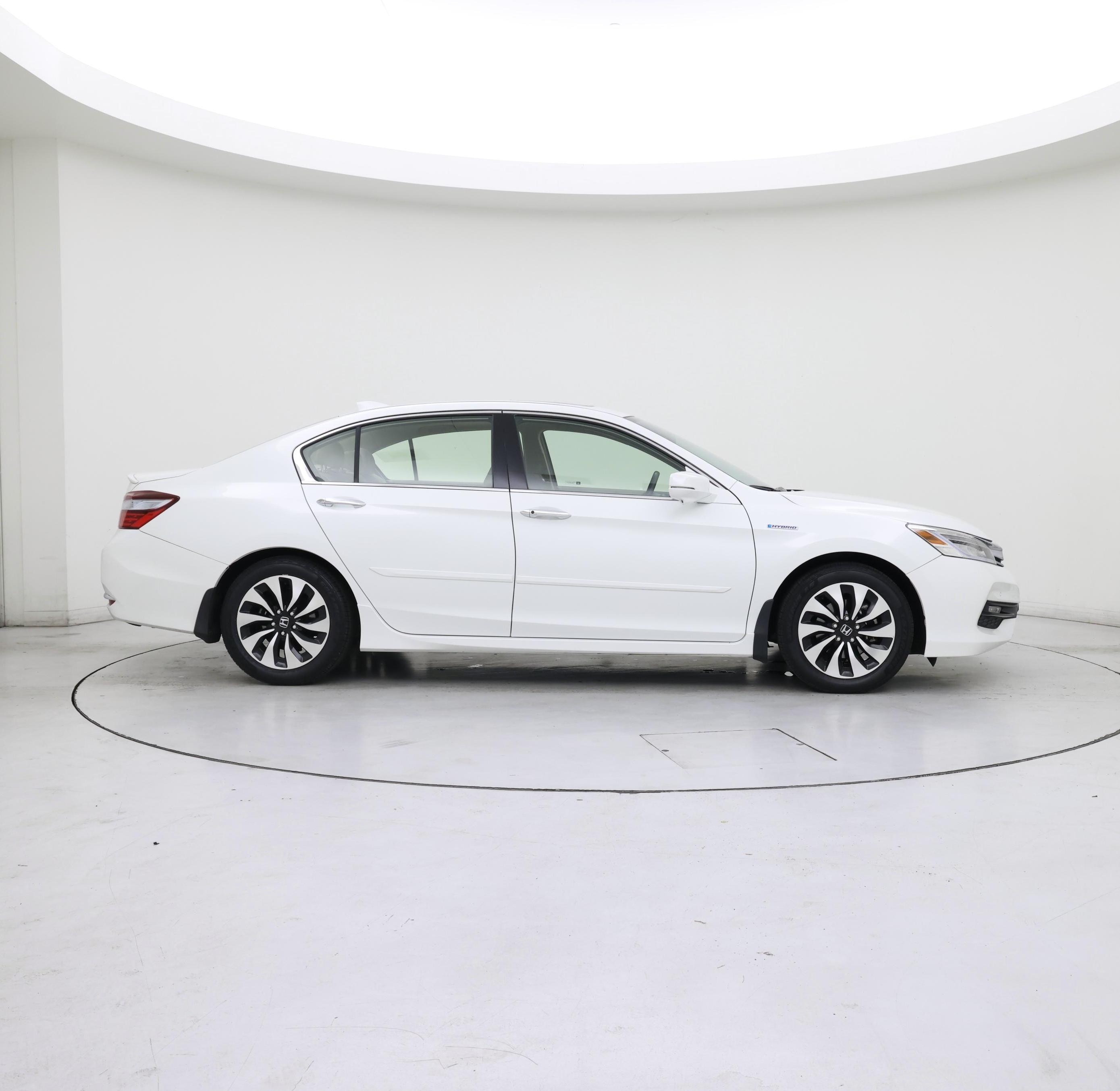 Thumbnail: 2017 Honda Accord - 7