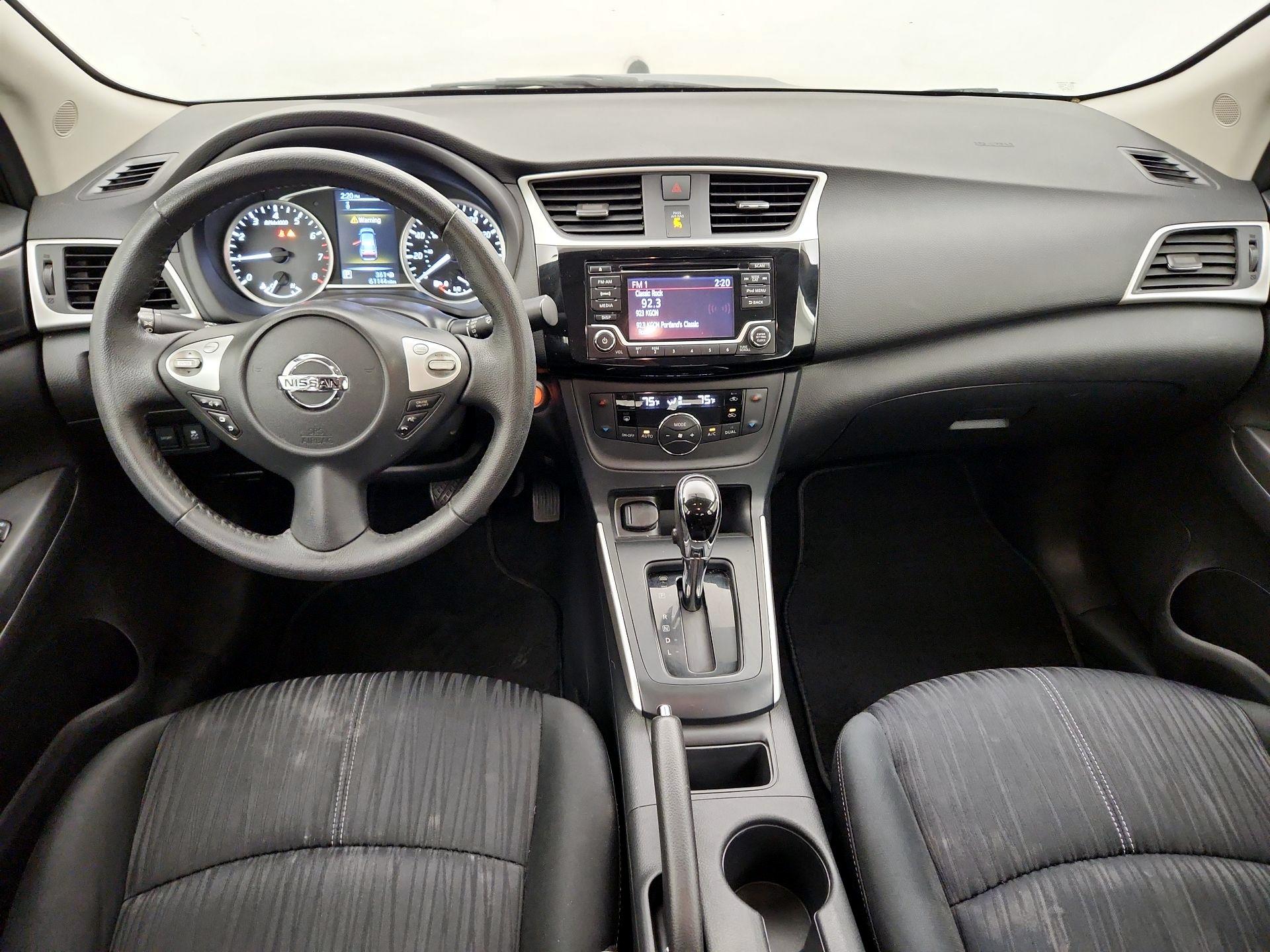 Thumbnail: 2018 Nissan Sentra - 9