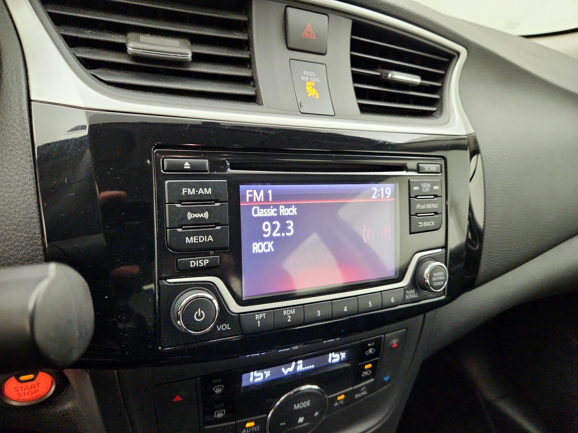 Thumbnail: 2018 Nissan Sentra - 15