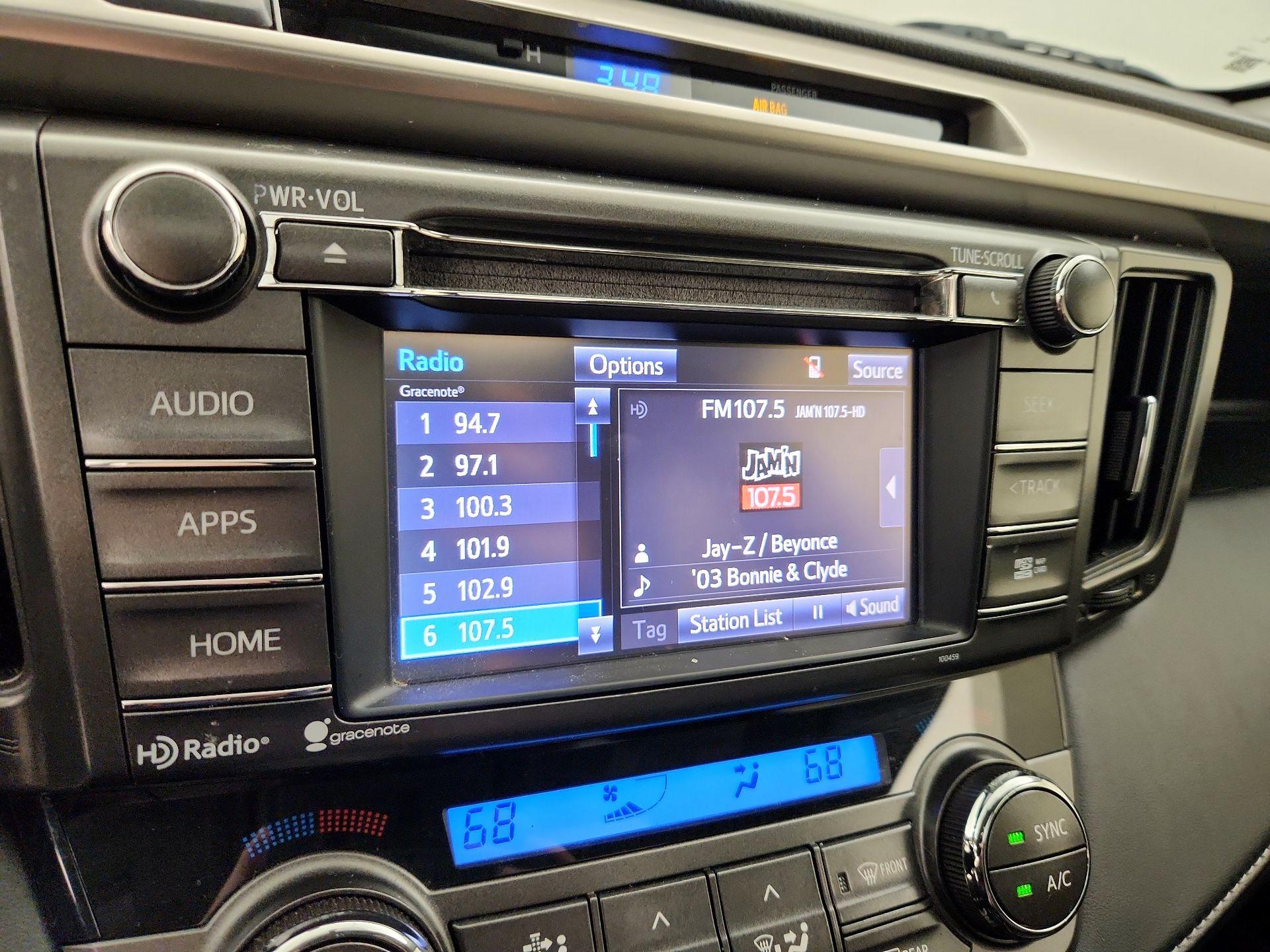 Thumbnail: 2014 Toyota RAV4 - 15