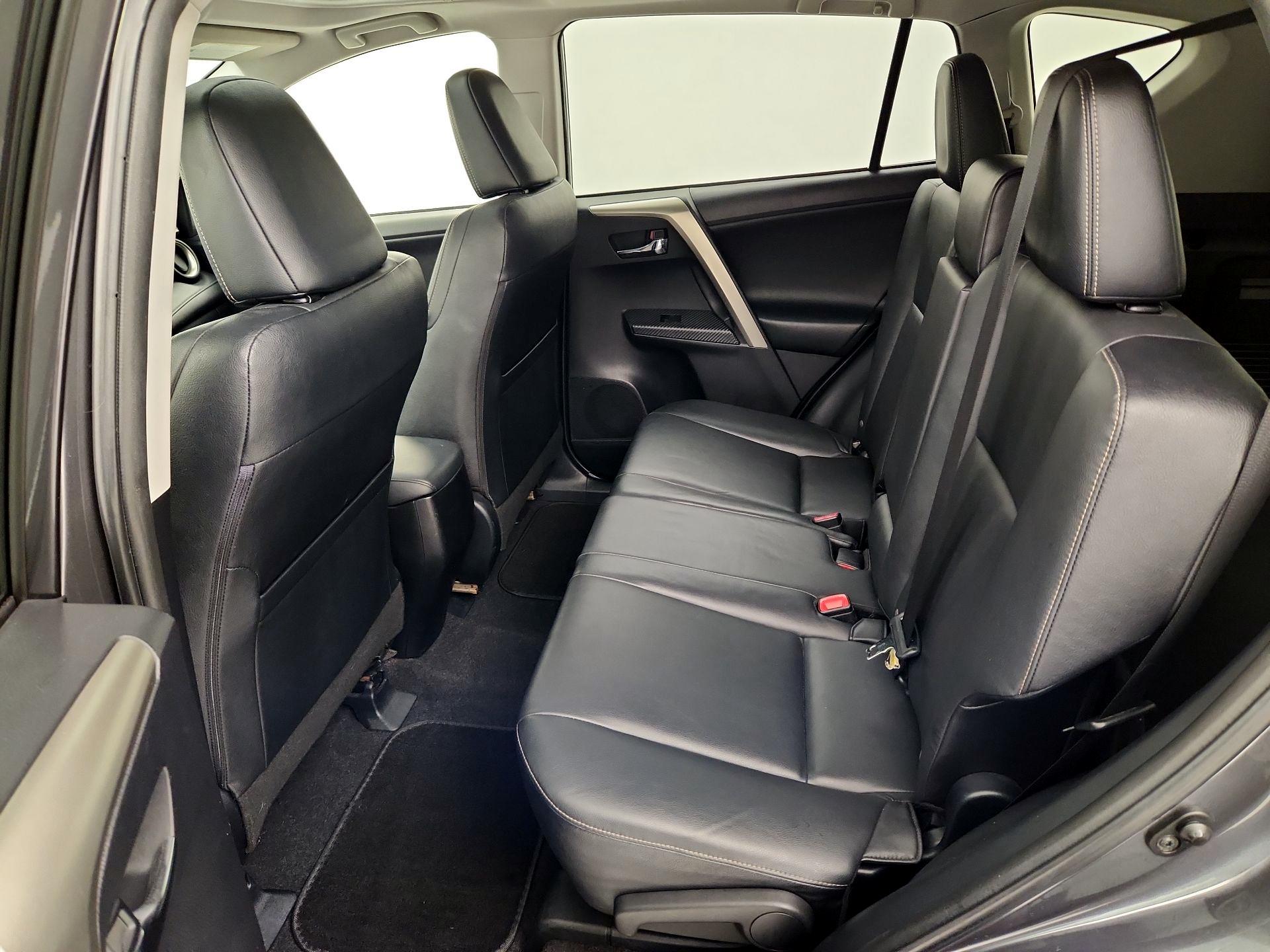 Thumbnail: 2014 Toyota RAV4 - 20