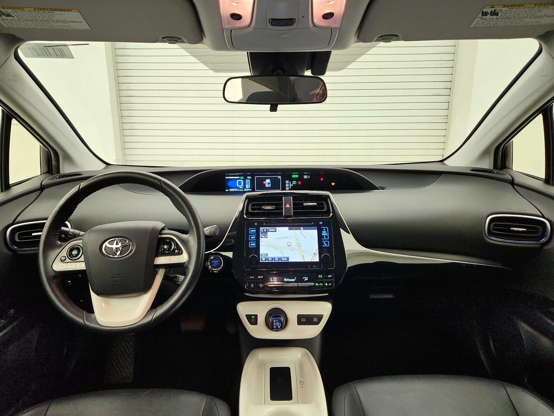 Thumbnail: 2016 Toyota Prius - 9