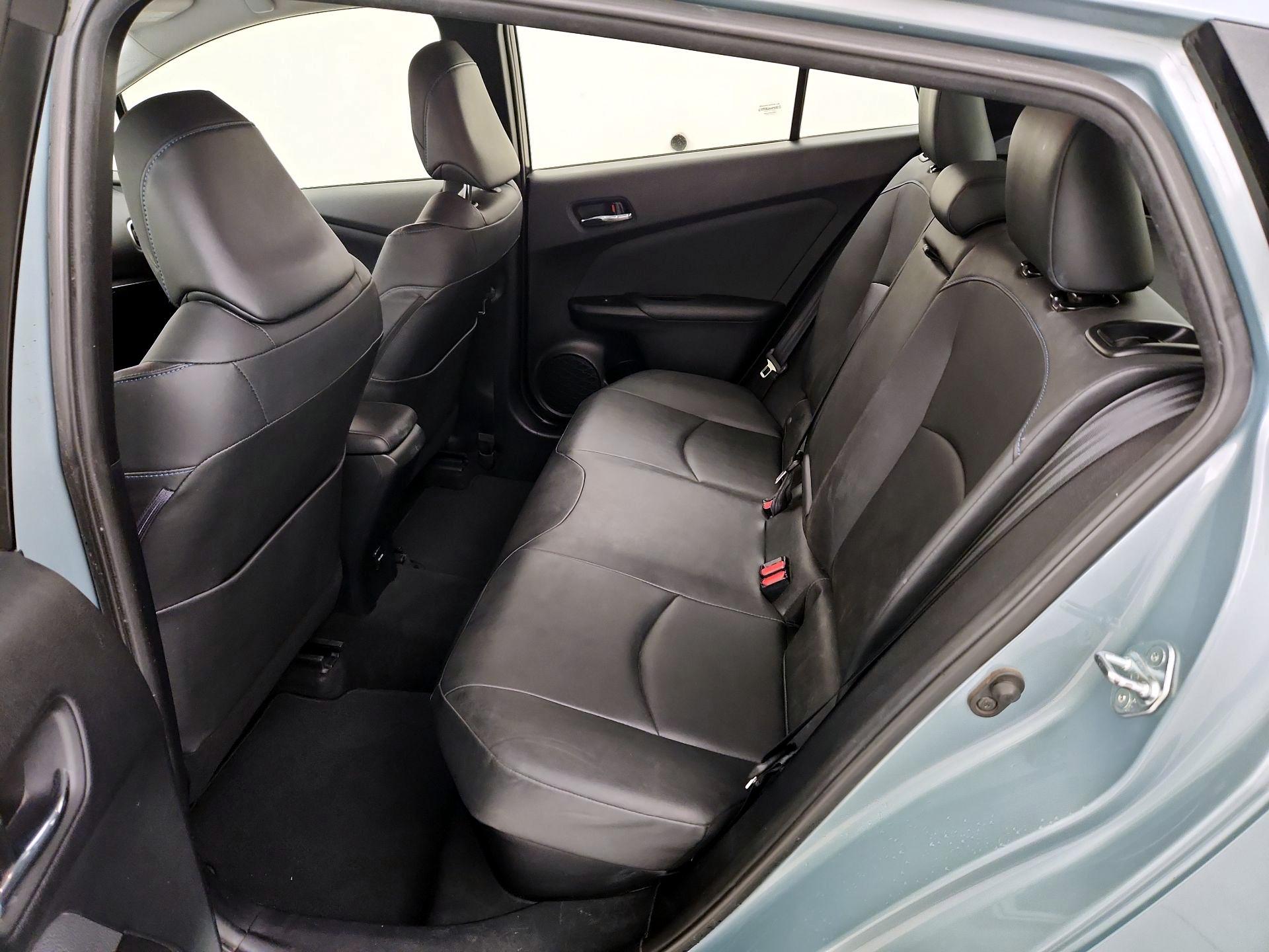 Thumbnail: 2016 Toyota Prius - 20