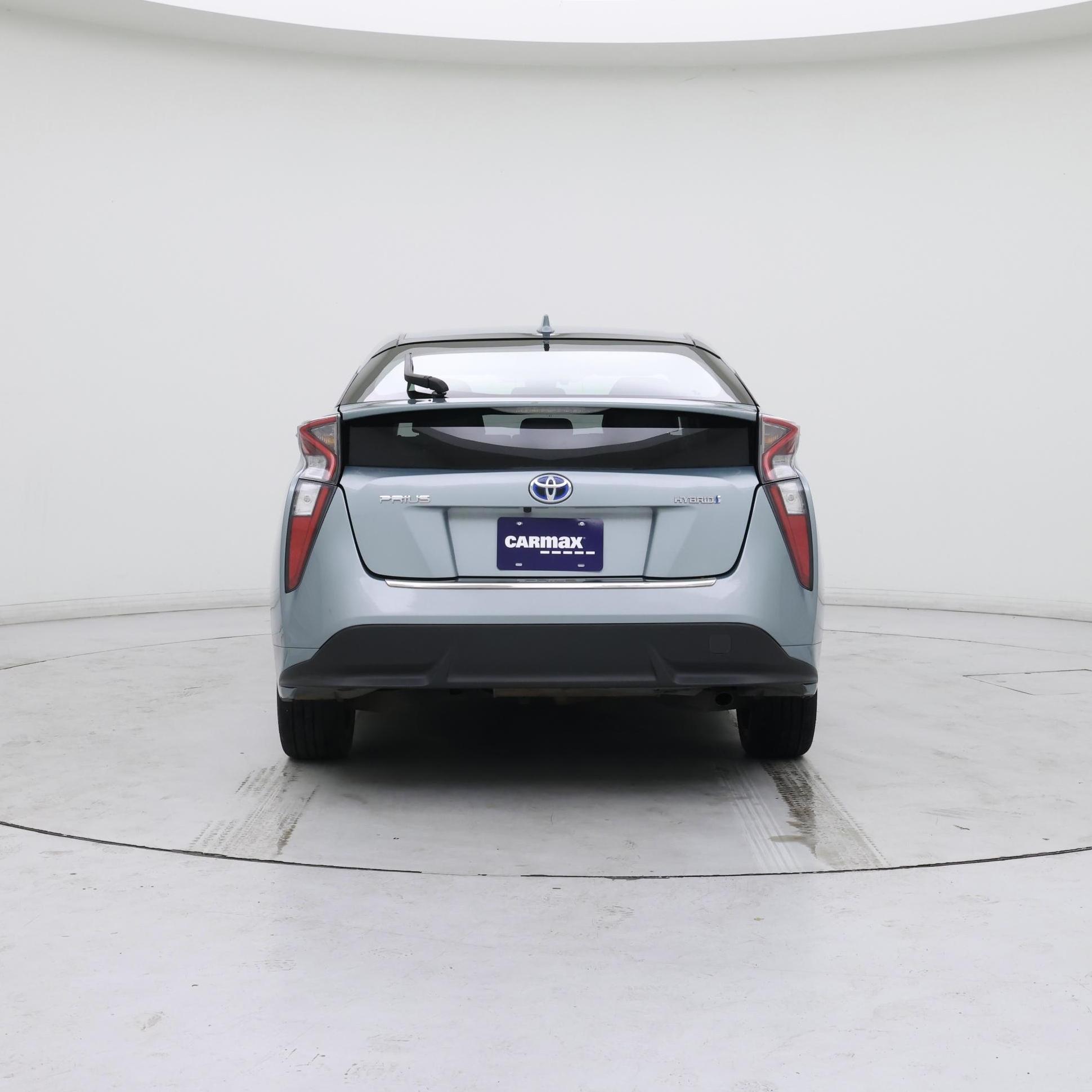 Thumbnail: 2016 Toyota Prius - 6