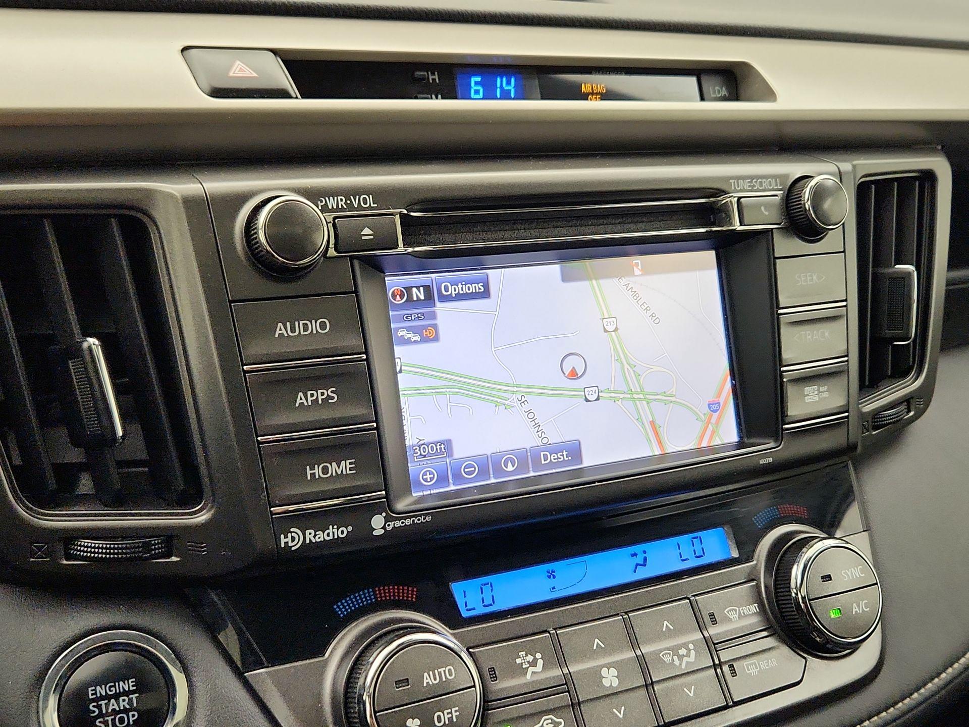 Thumbnail: 2015 Toyota RAV4 - 14