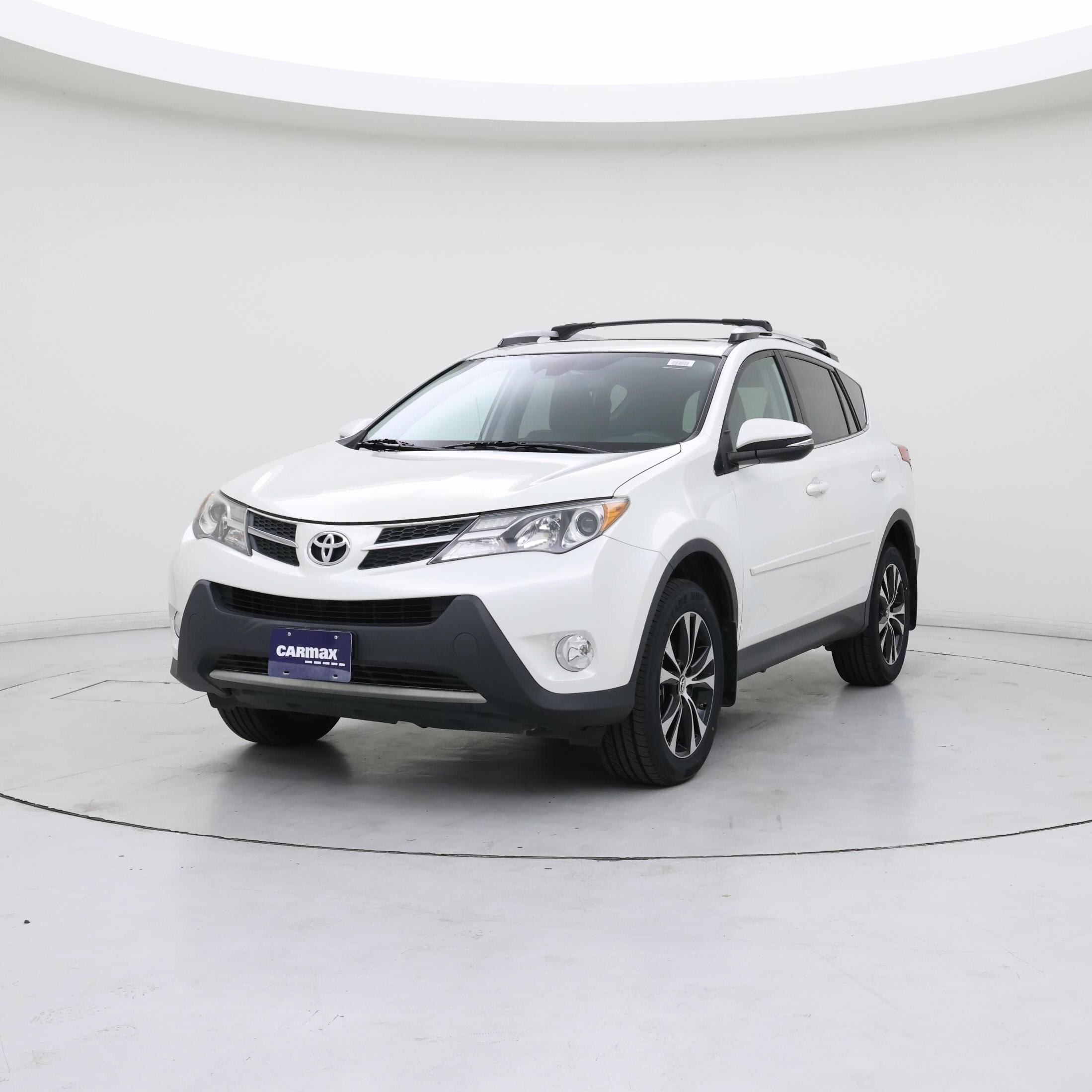 Thumbnail: 2015 Toyota RAV4 - 4