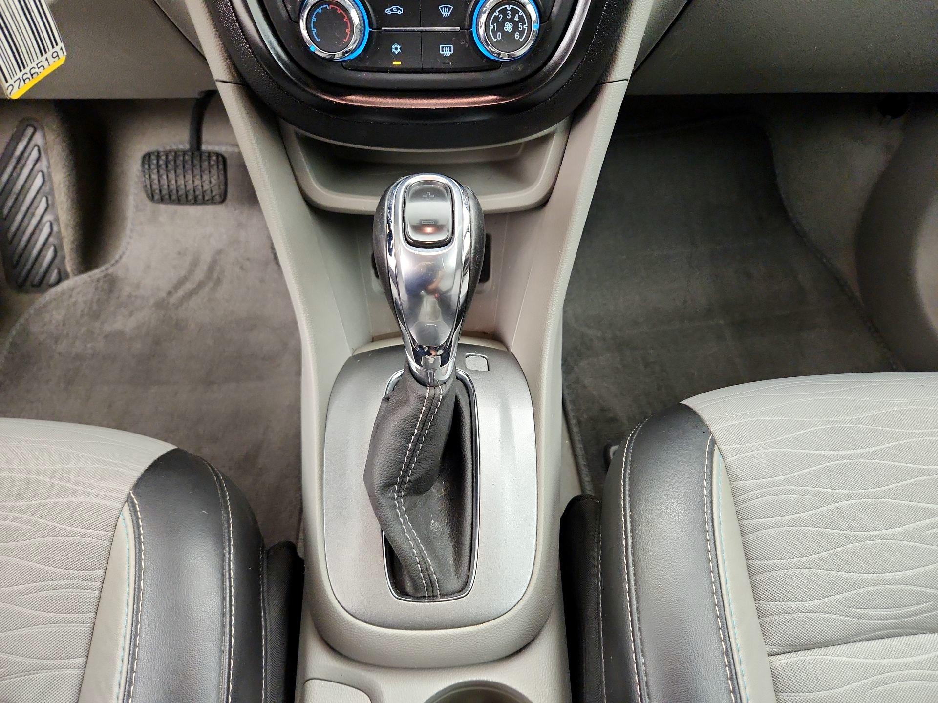 Thumbnail: 2015 Buick Encore - 17