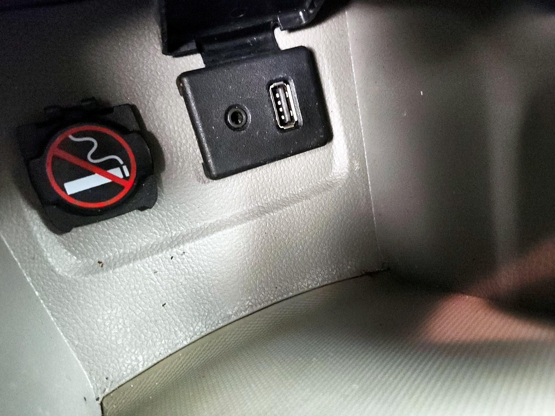 Thumbnail: 2015 Buick Encore - 18