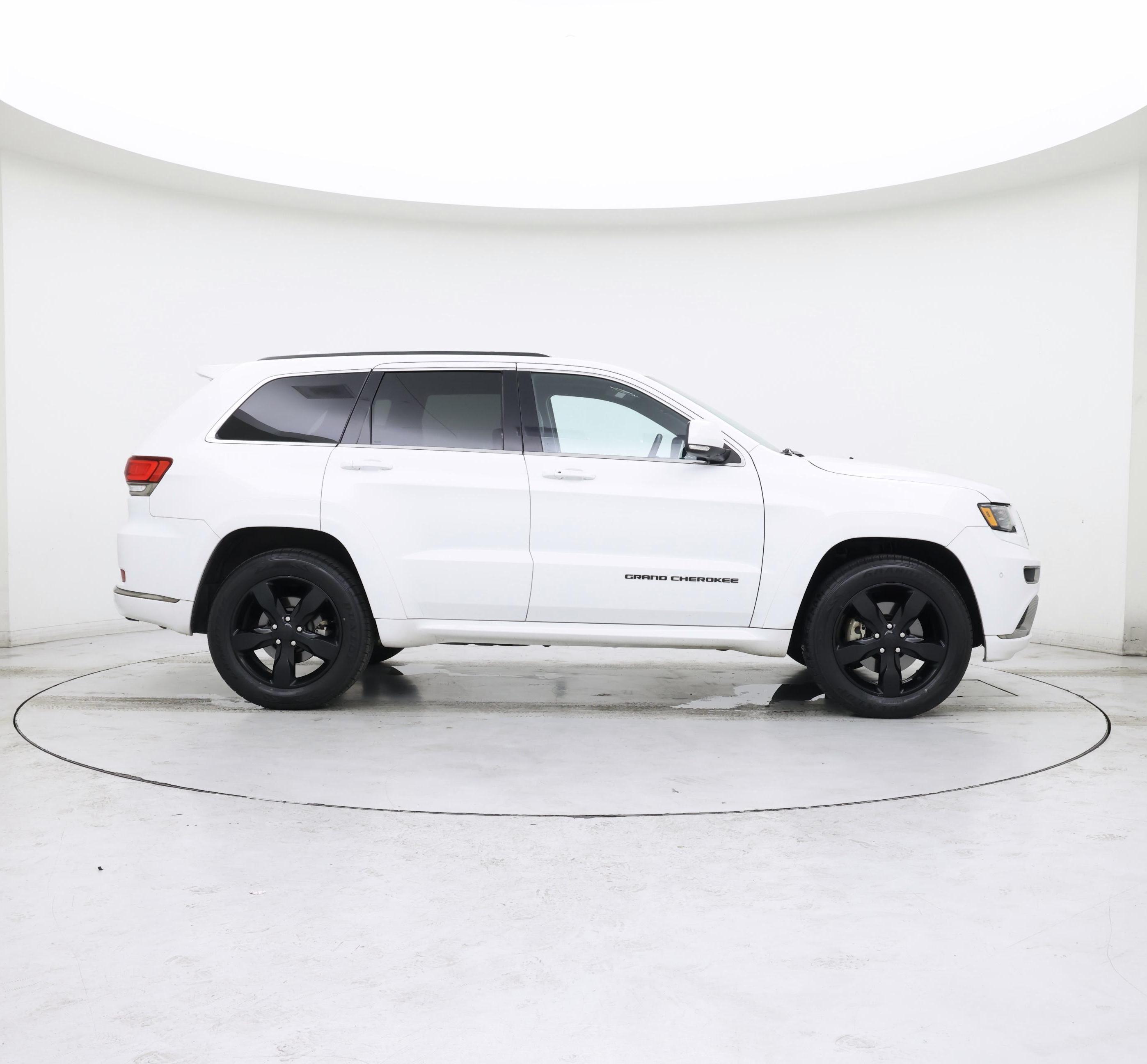 Thumbnail: 2015 Jeep Grand Cherokee - 7