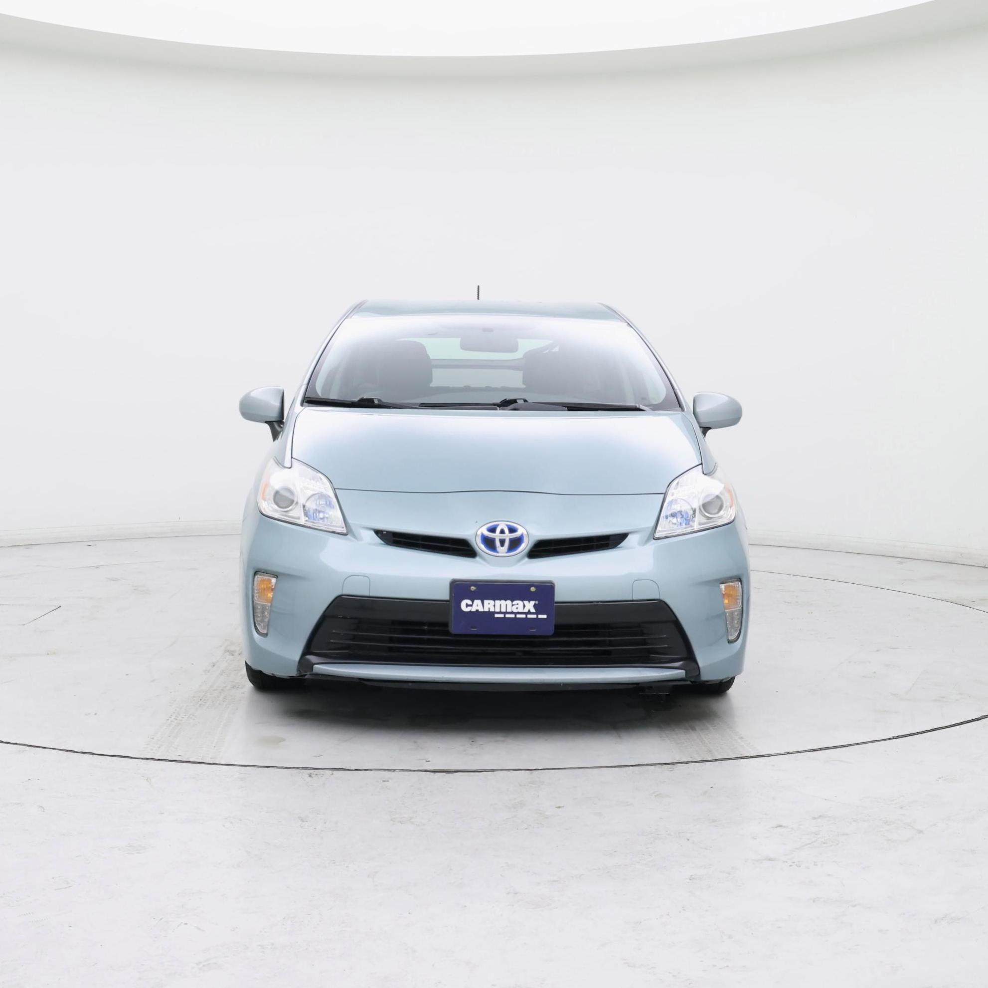 Thumbnail: 2015 Toyota Prius - 5