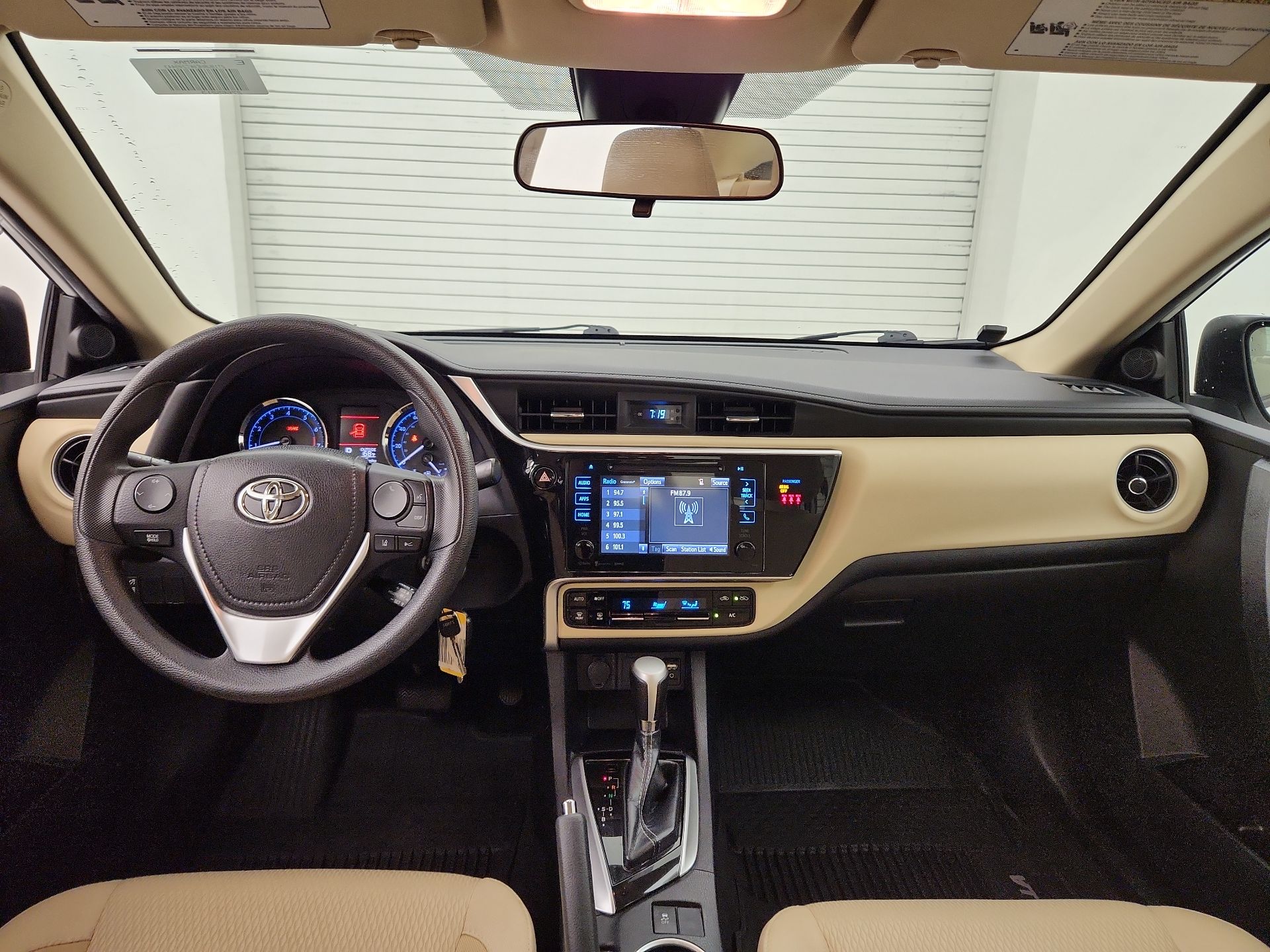 Thumbnail: 2019 Toyota Corolla - 9