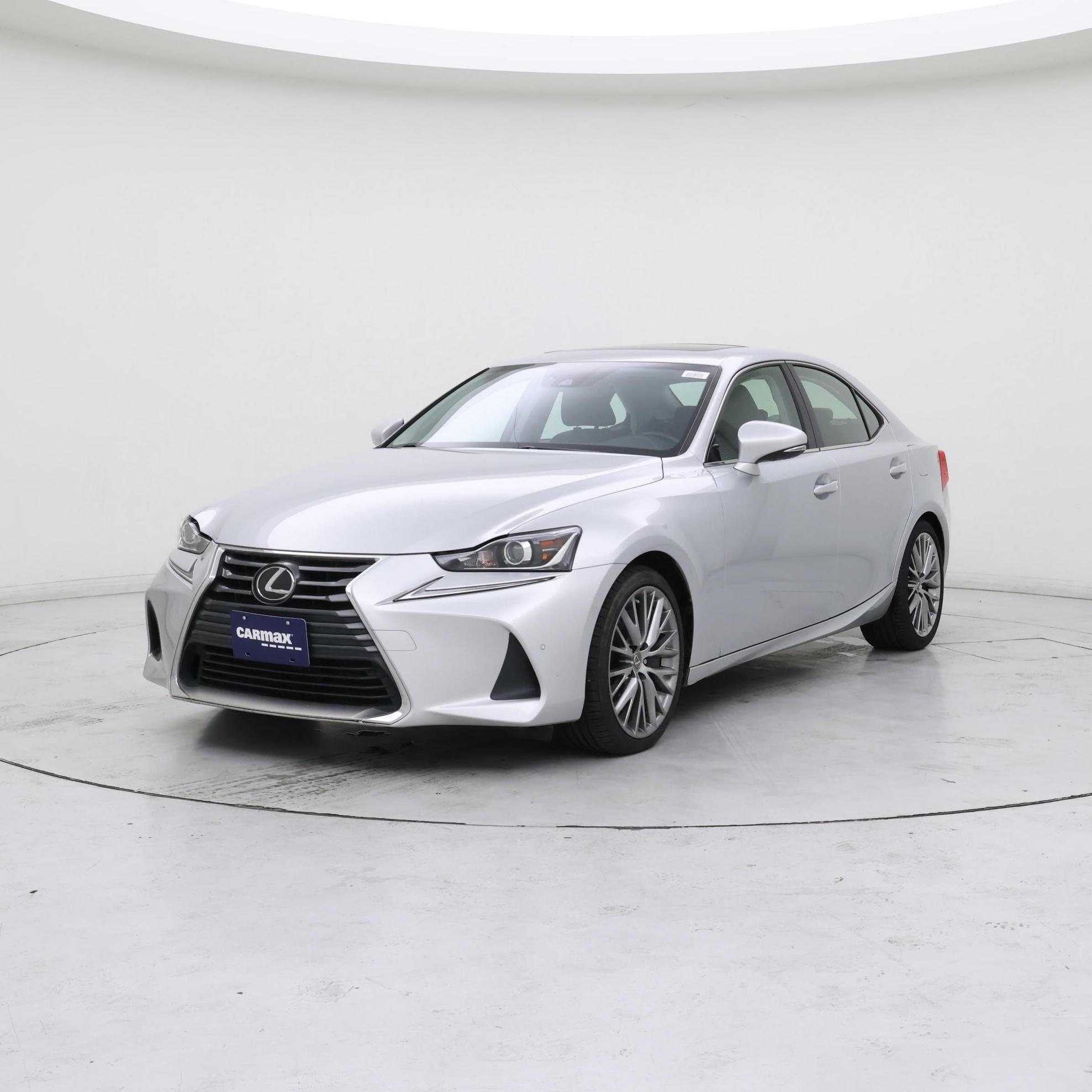 Thumbnail: 2018 Lexus IS - 4