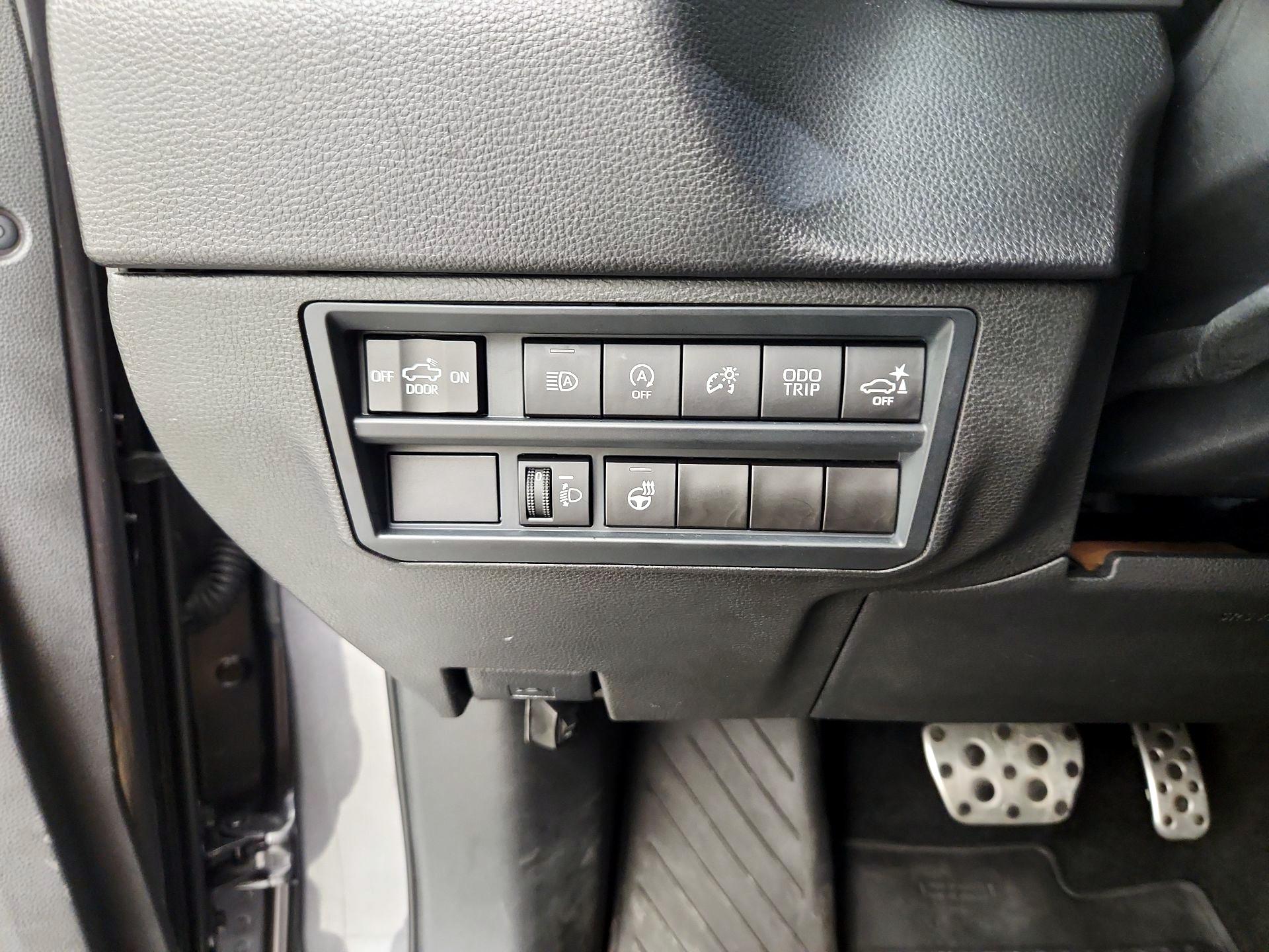 Thumbnail: 2022 Toyota Tundra - 13