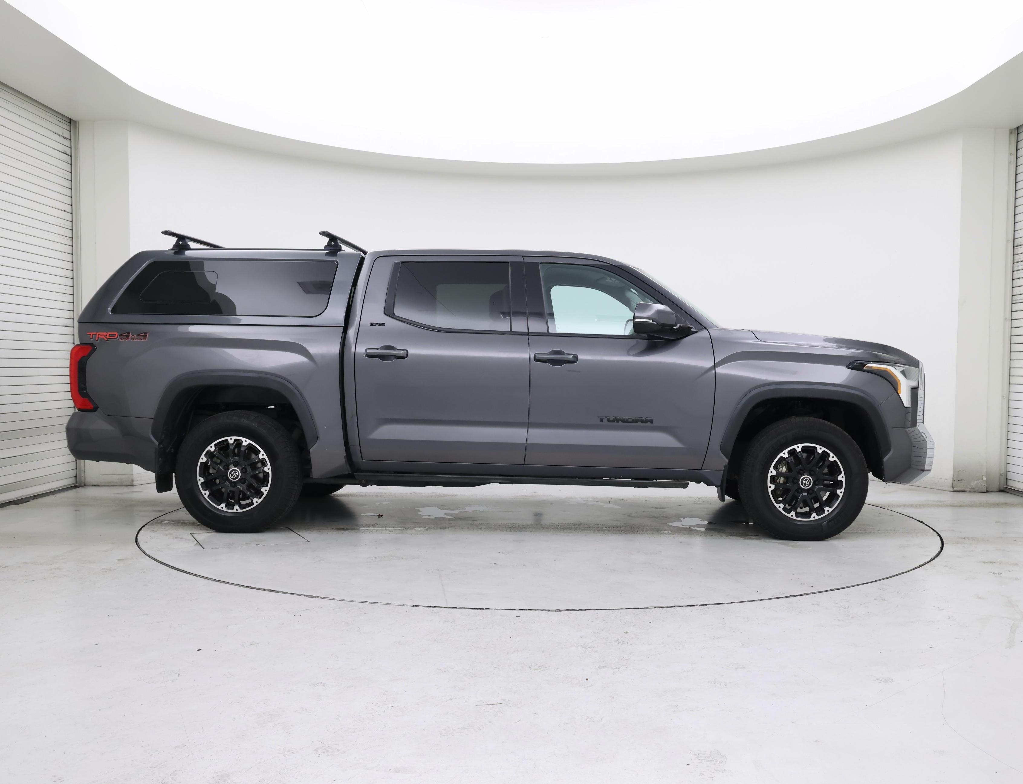 Thumbnail: 2022 Toyota Tundra - 7