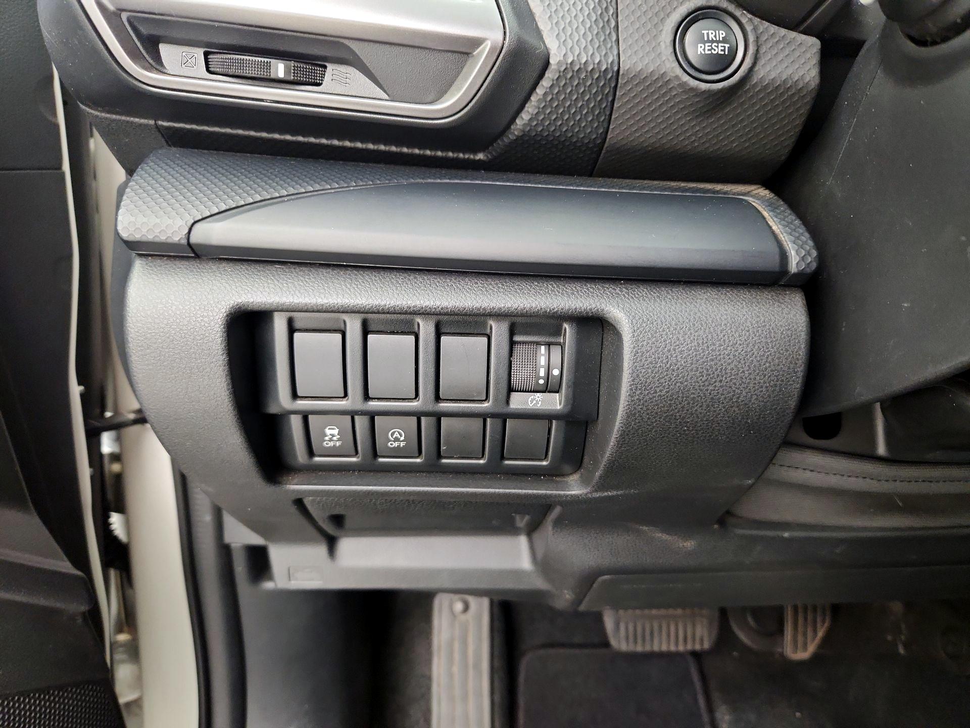 Thumbnail: 2020 Subaru Forester - 13