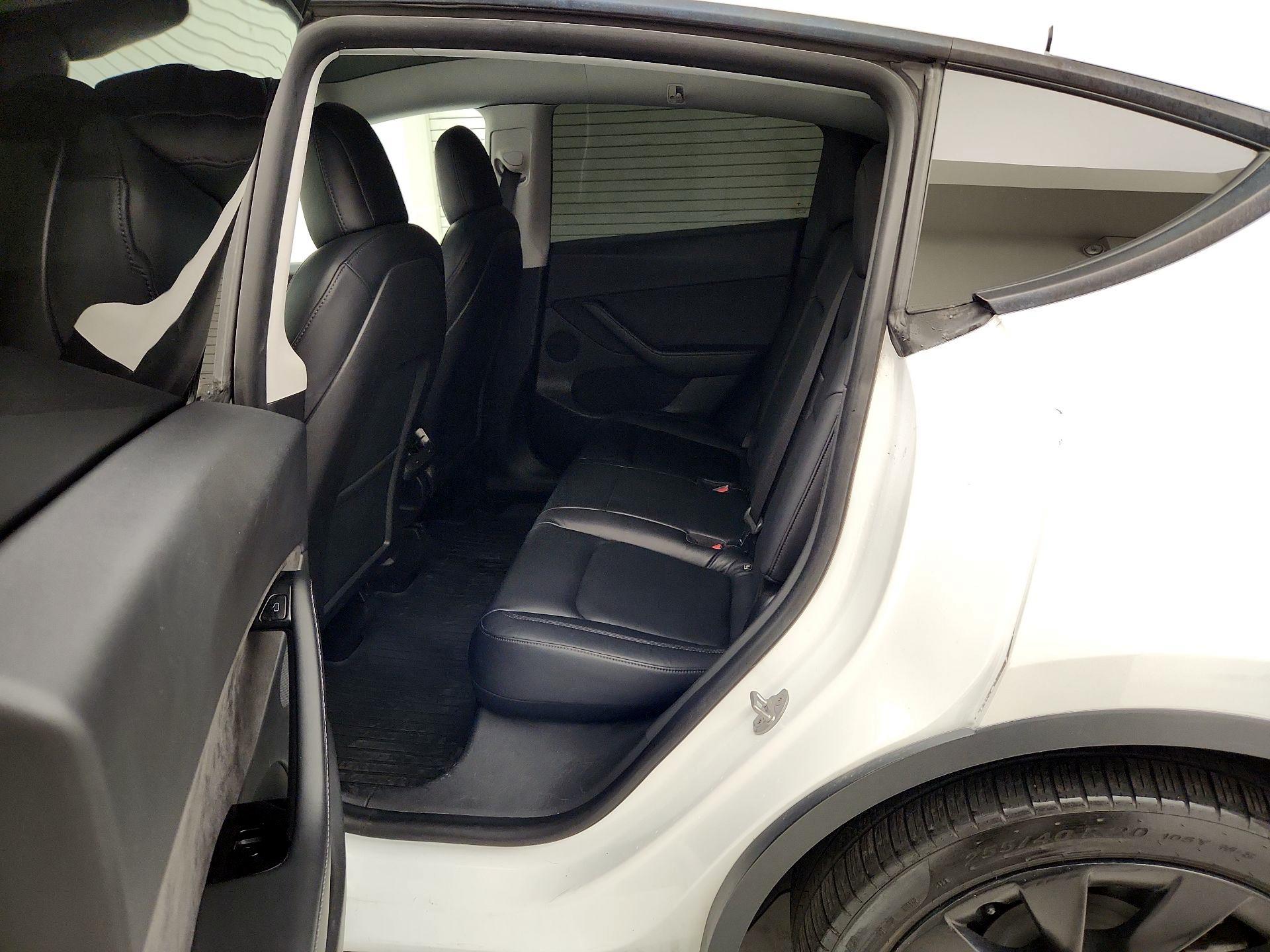 Thumbnail: 2020 Tesla Model Y - 20
