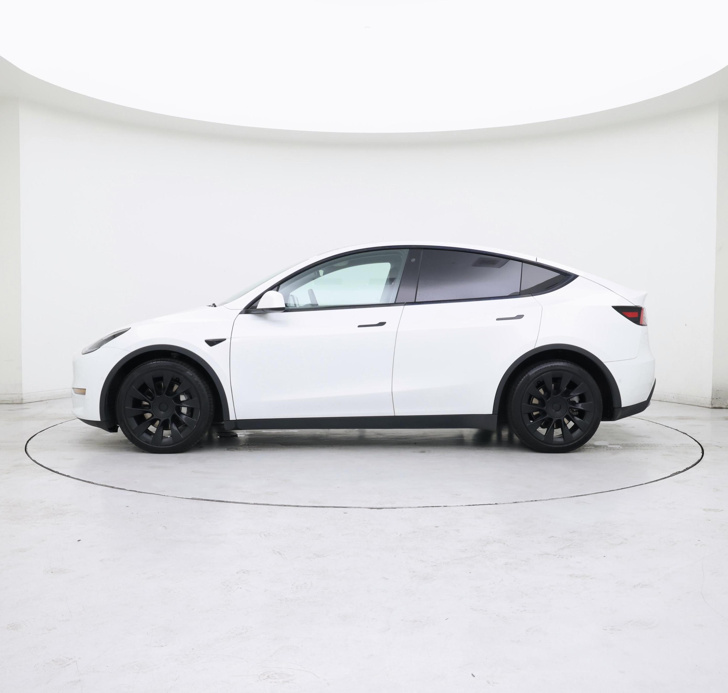 Thumbnail: 2020 Tesla Model Y - 3