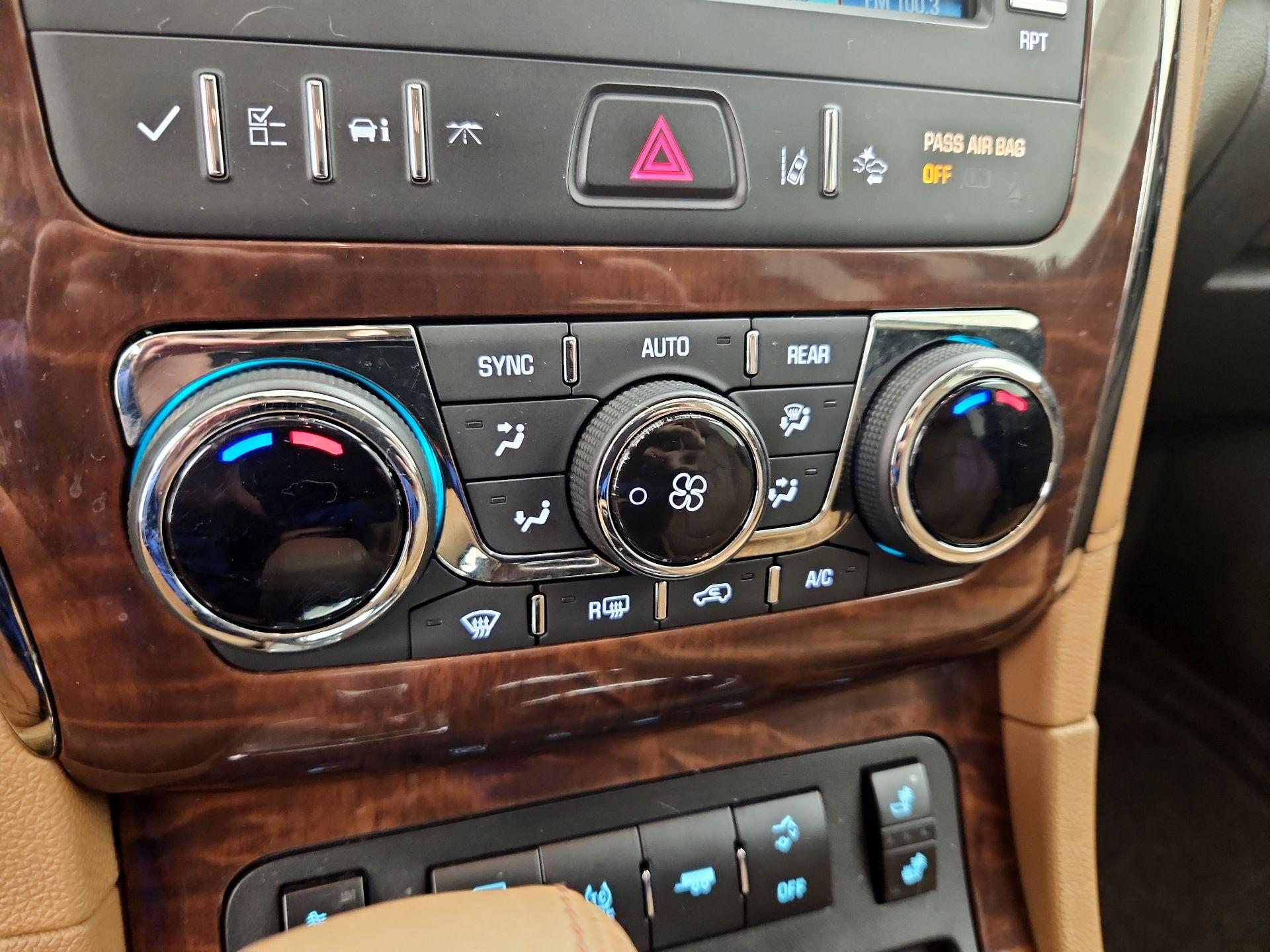 Thumbnail: 2014 Buick Enclave - 17