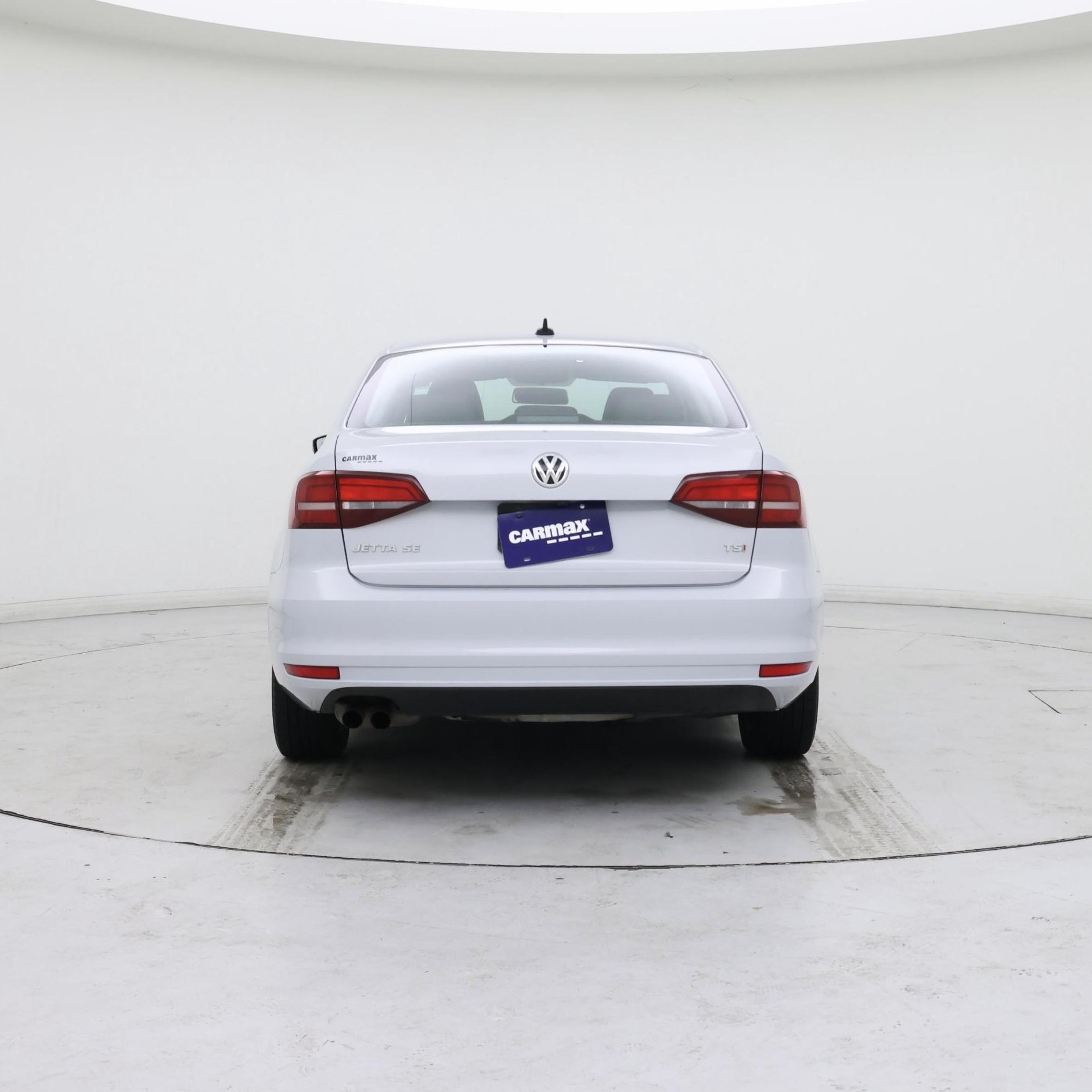 Thumbnail: 2017 Volkswagen Jetta - 6