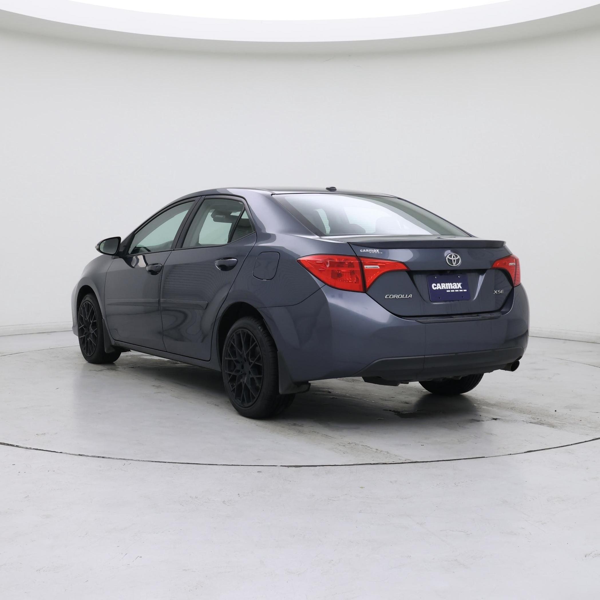 Thumbnail: 2017 Toyota Corolla - 2