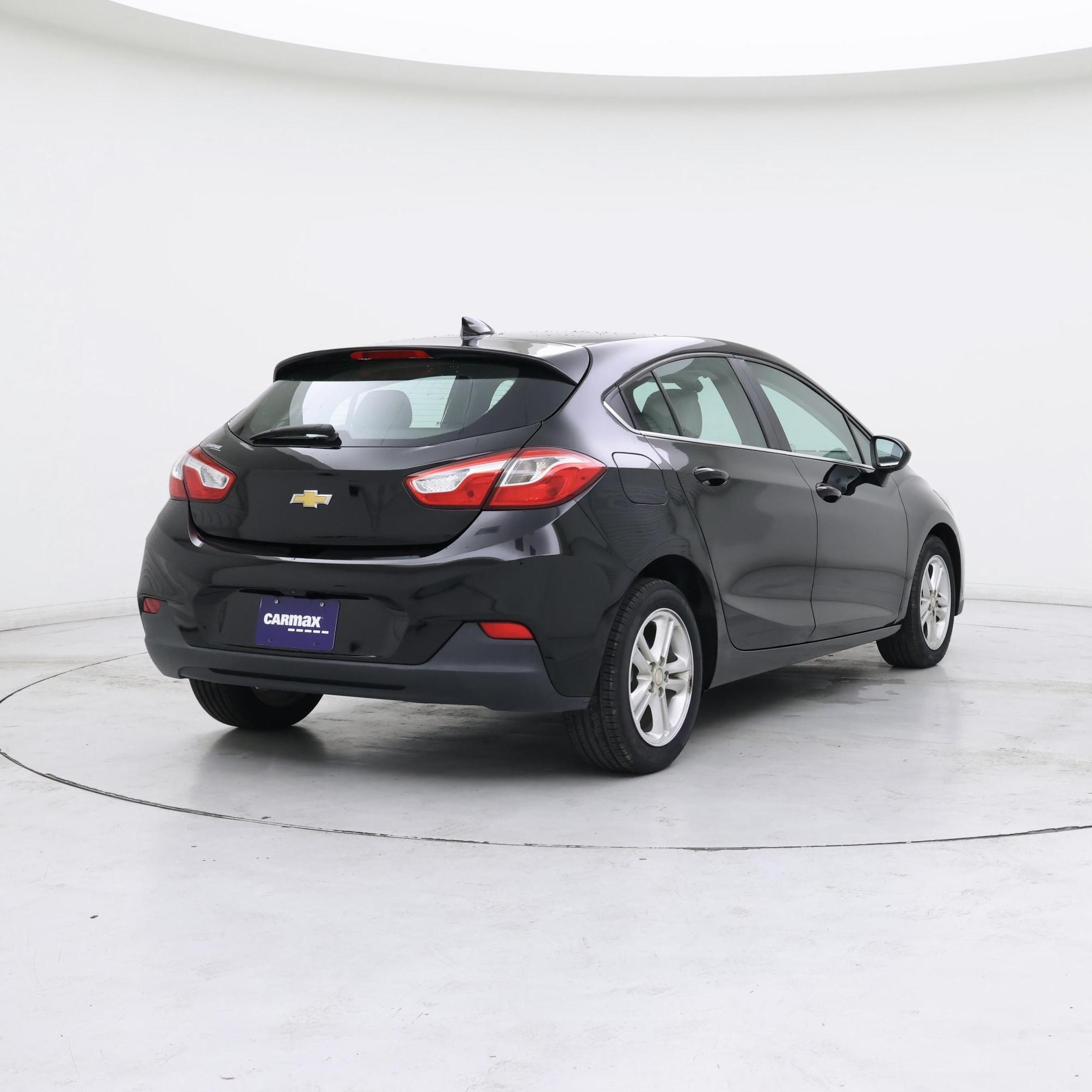 Thumbnail: 2018 Chevrolet Cruze - 8