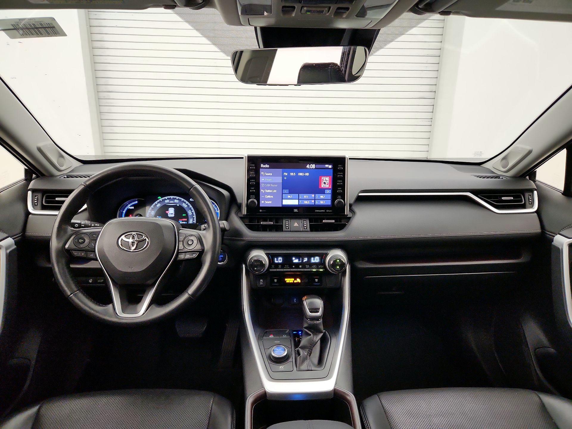 Thumbnail: 2022 Toyota RAV4 - 9