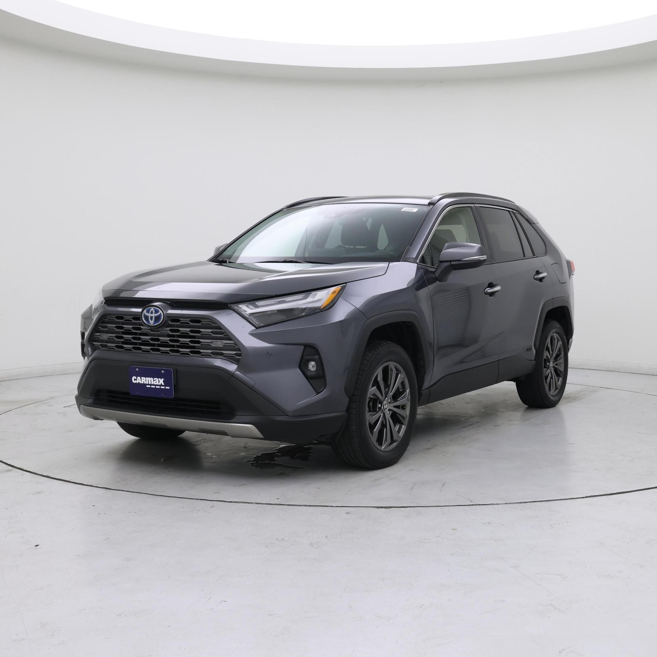Thumbnail: 2022 Toyota RAV4 - 4