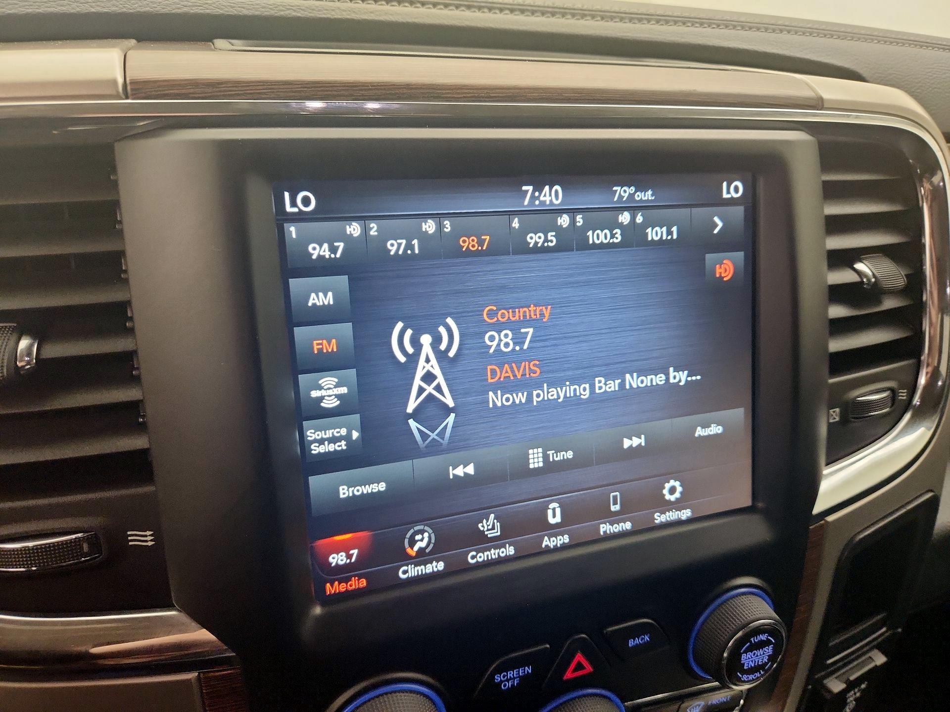 Thumbnail: 2019 RAM 1500 Classic - 15