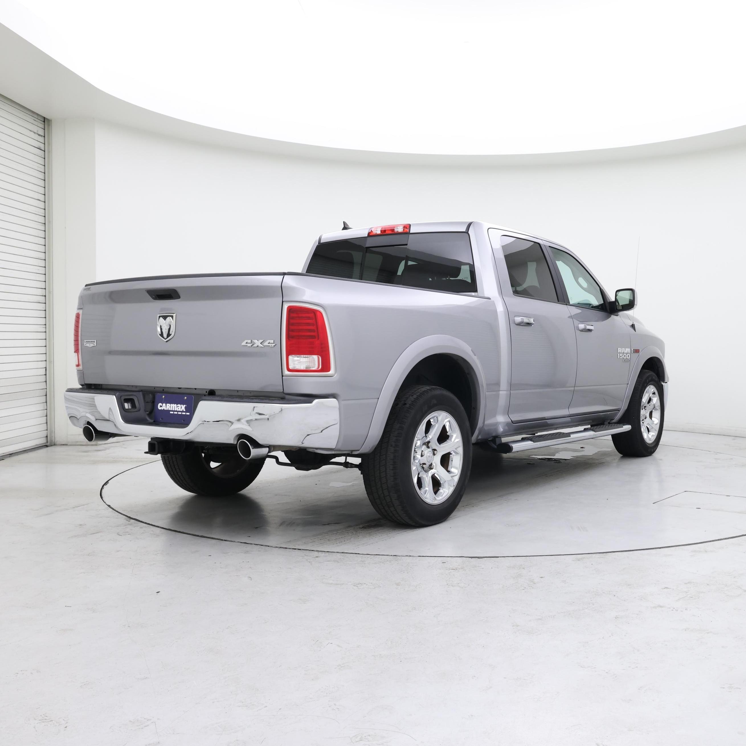 Thumbnail: 2019 RAM 1500 Classic - 8