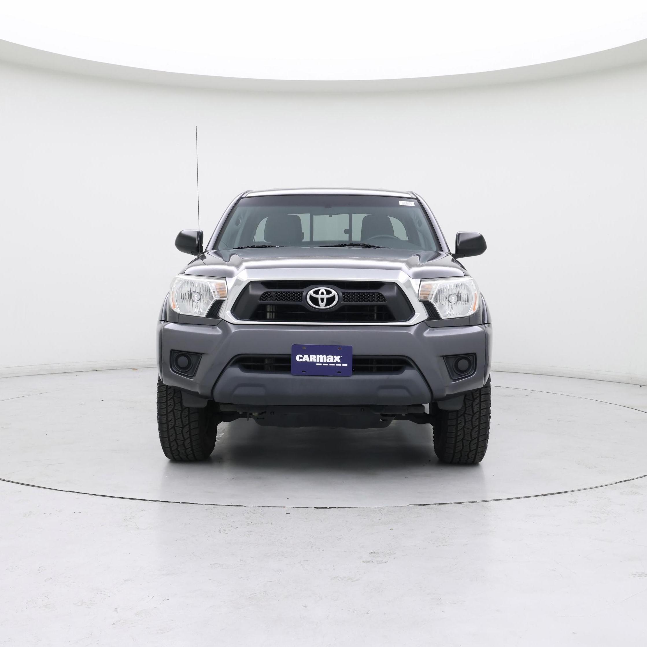 Thumbnail: 2015 Toyota Tacoma - 5