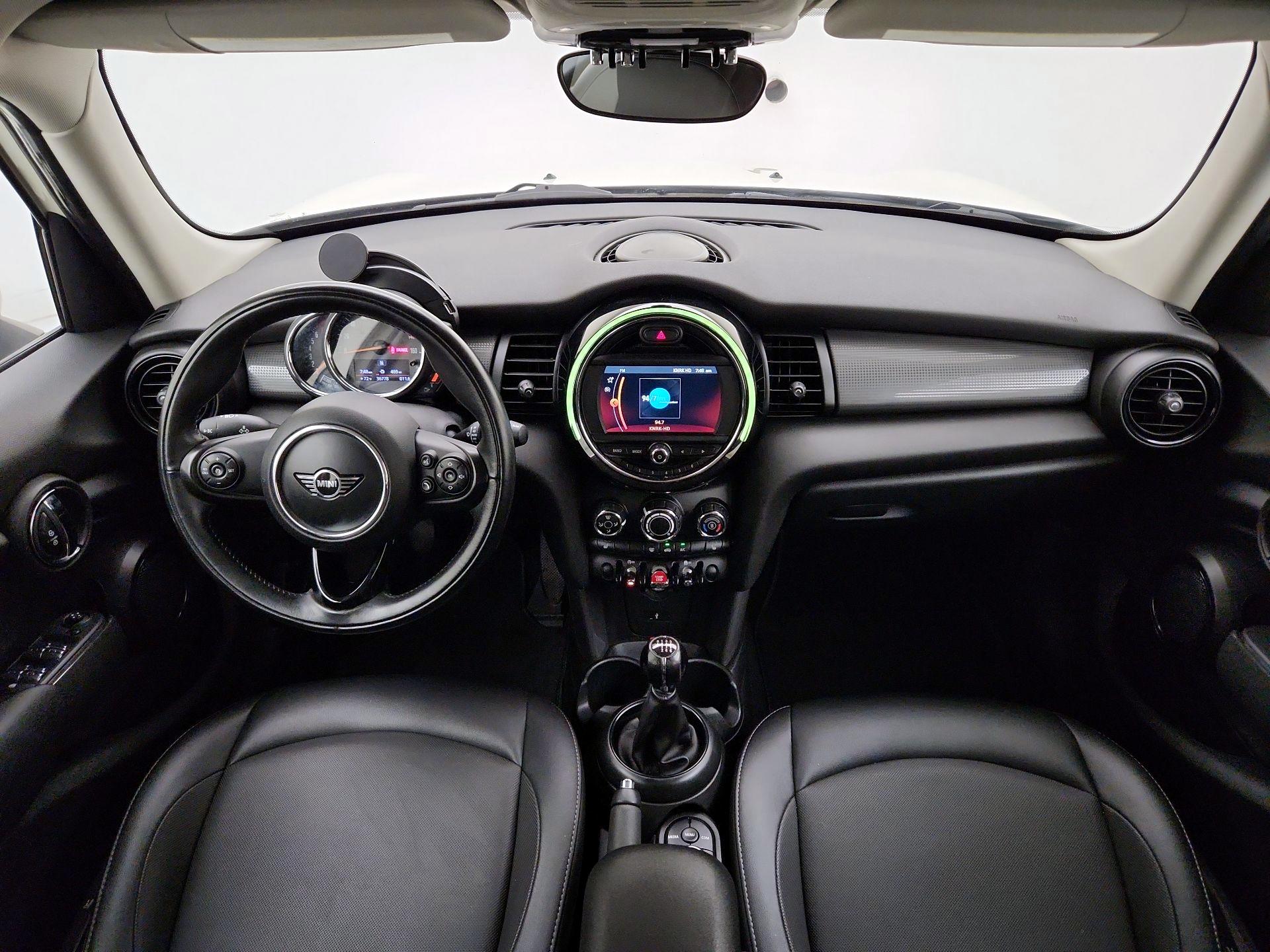 Thumbnail: 2019 MINI Cooper Hardtop - 9