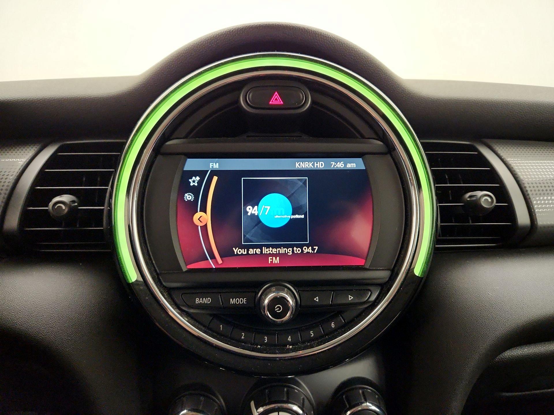 Thumbnail: 2019 MINI Cooper Hardtop - 14