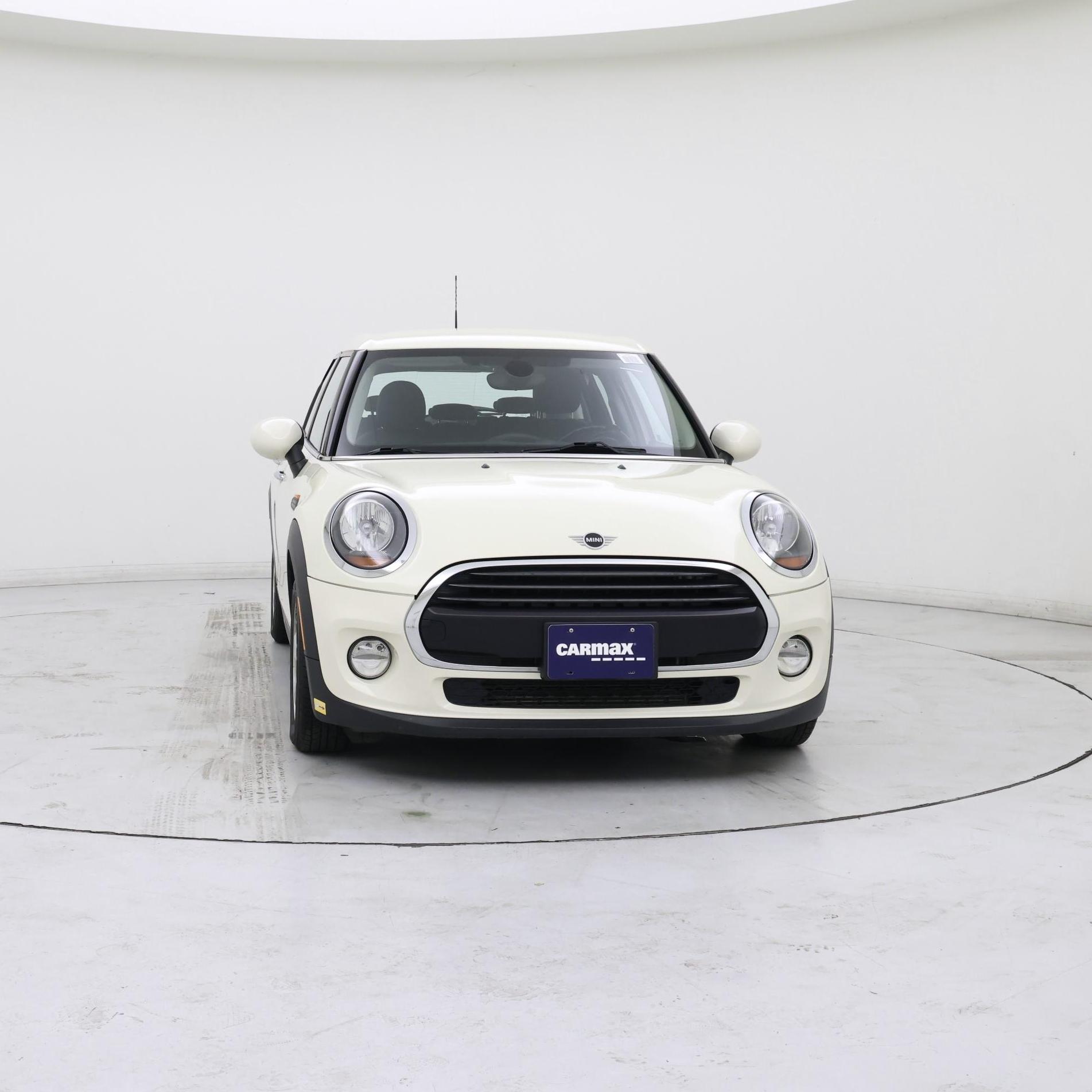 Thumbnail: 2019 MINI Cooper Hardtop - 5
