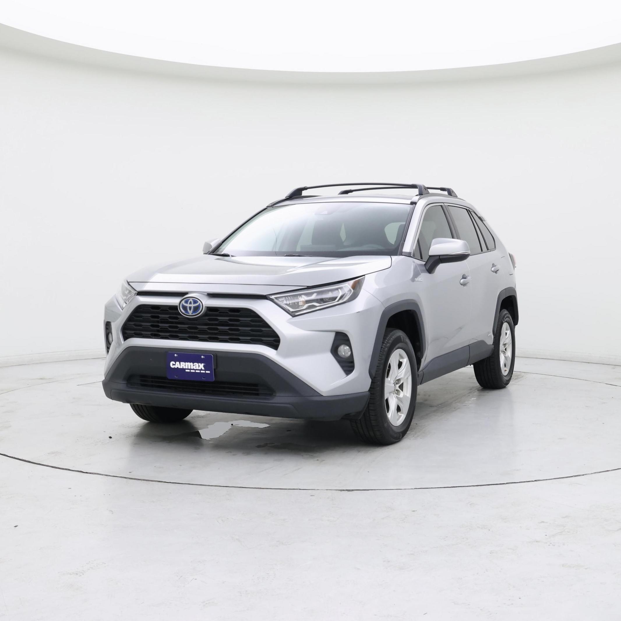 Thumbnail: 2021 Toyota RAV4 - 4