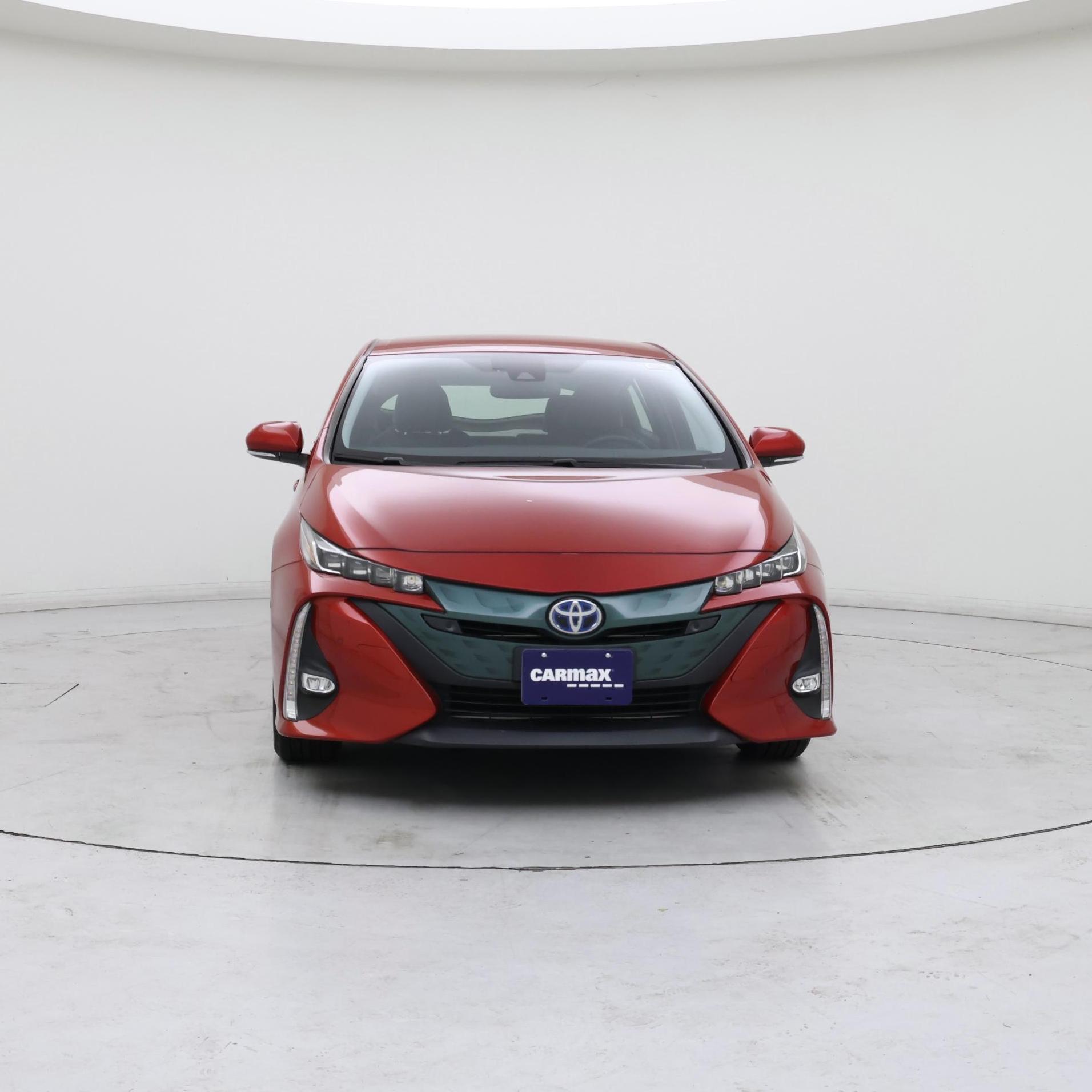 Thumbnail: 2017 Toyota Prius Prime - 5