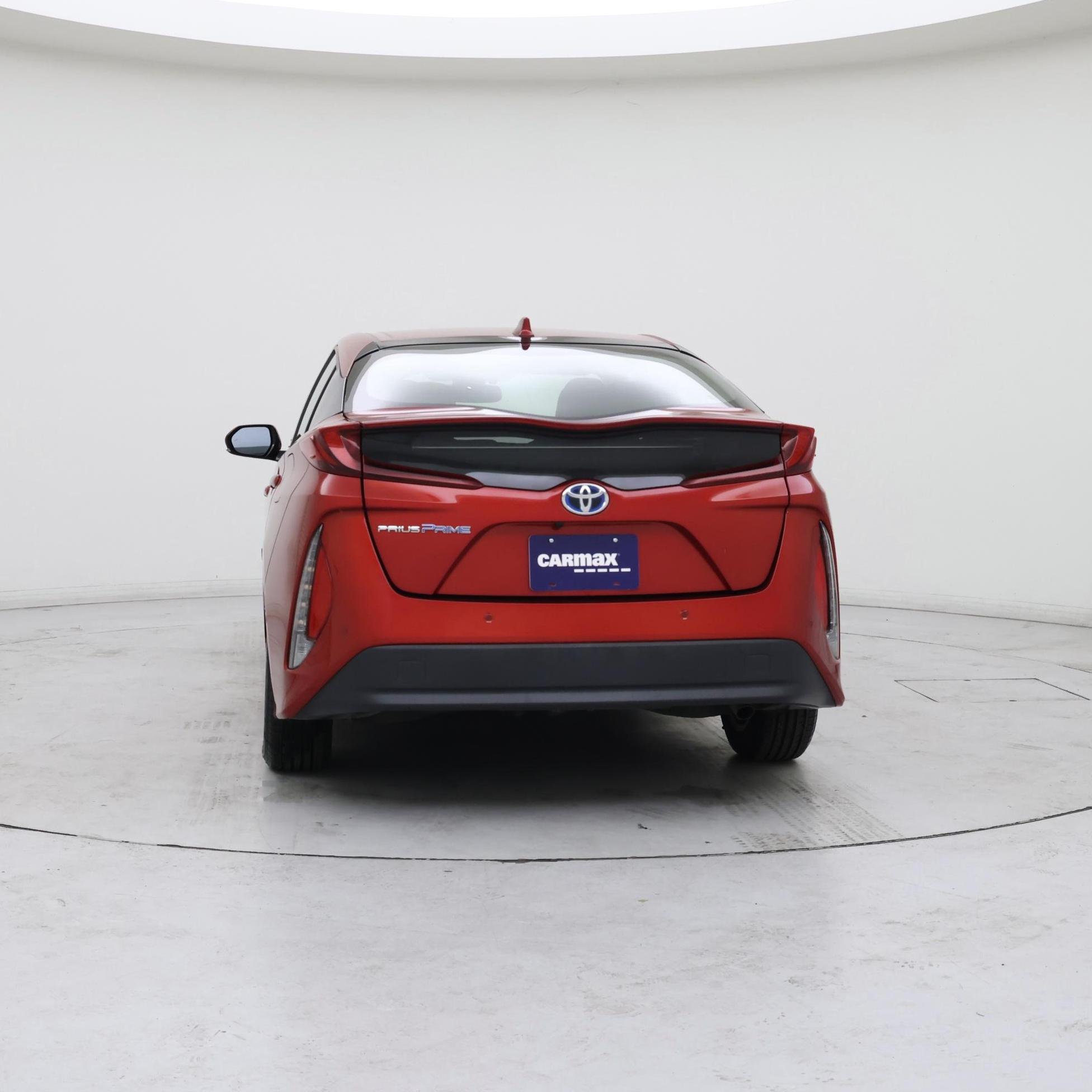 Thumbnail: 2017 Toyota Prius Prime - 6