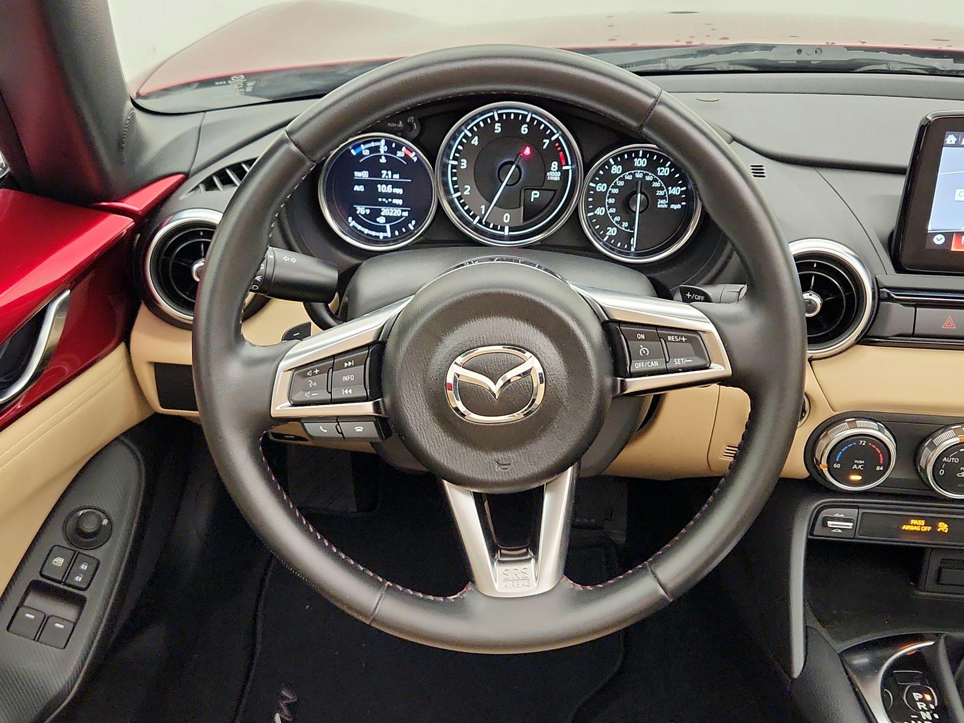 Thumbnail: 2019 Mazda MX-5 Miata - 10