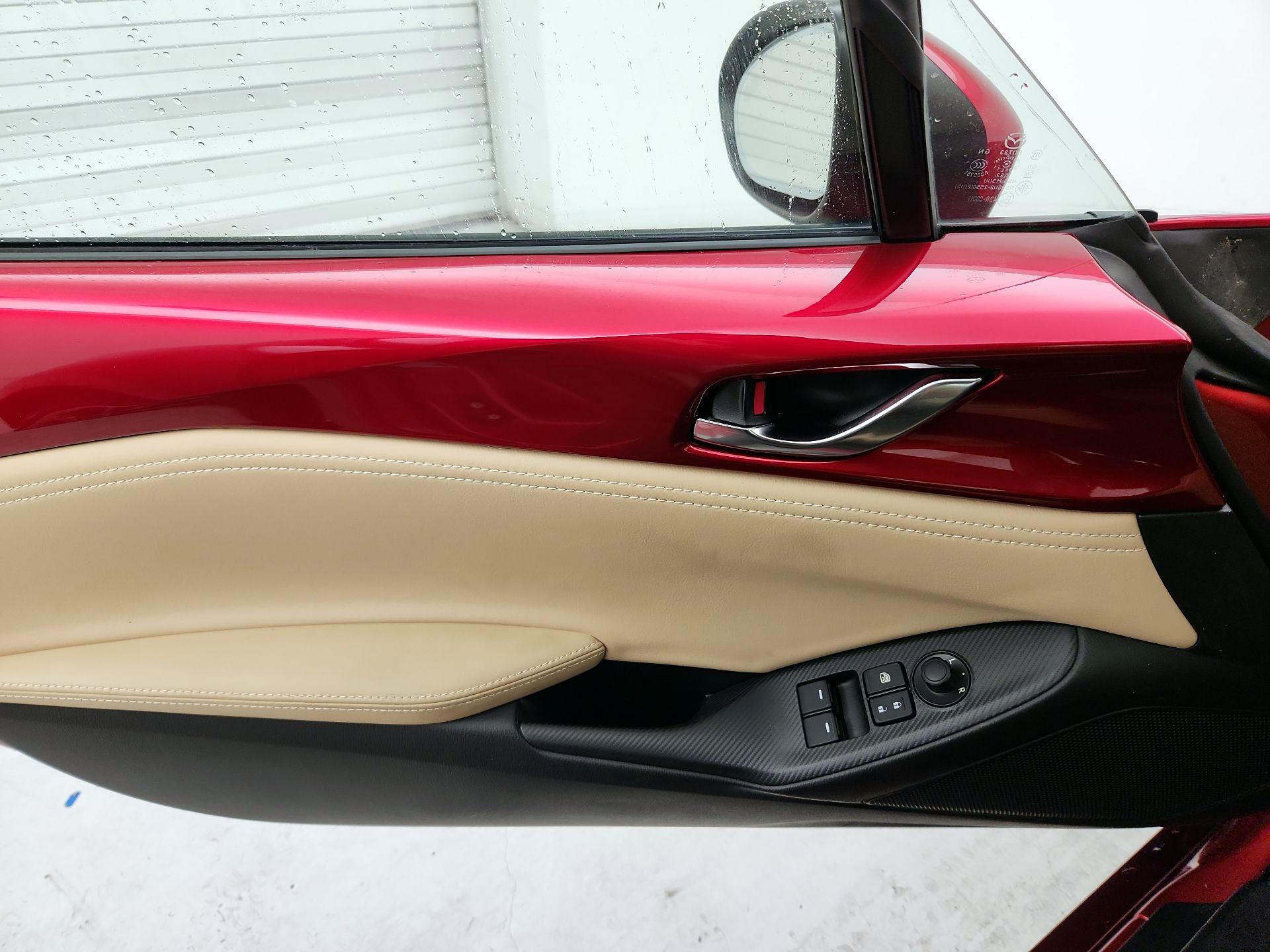 Thumbnail: 2019 Mazda MX-5 Miata - 12