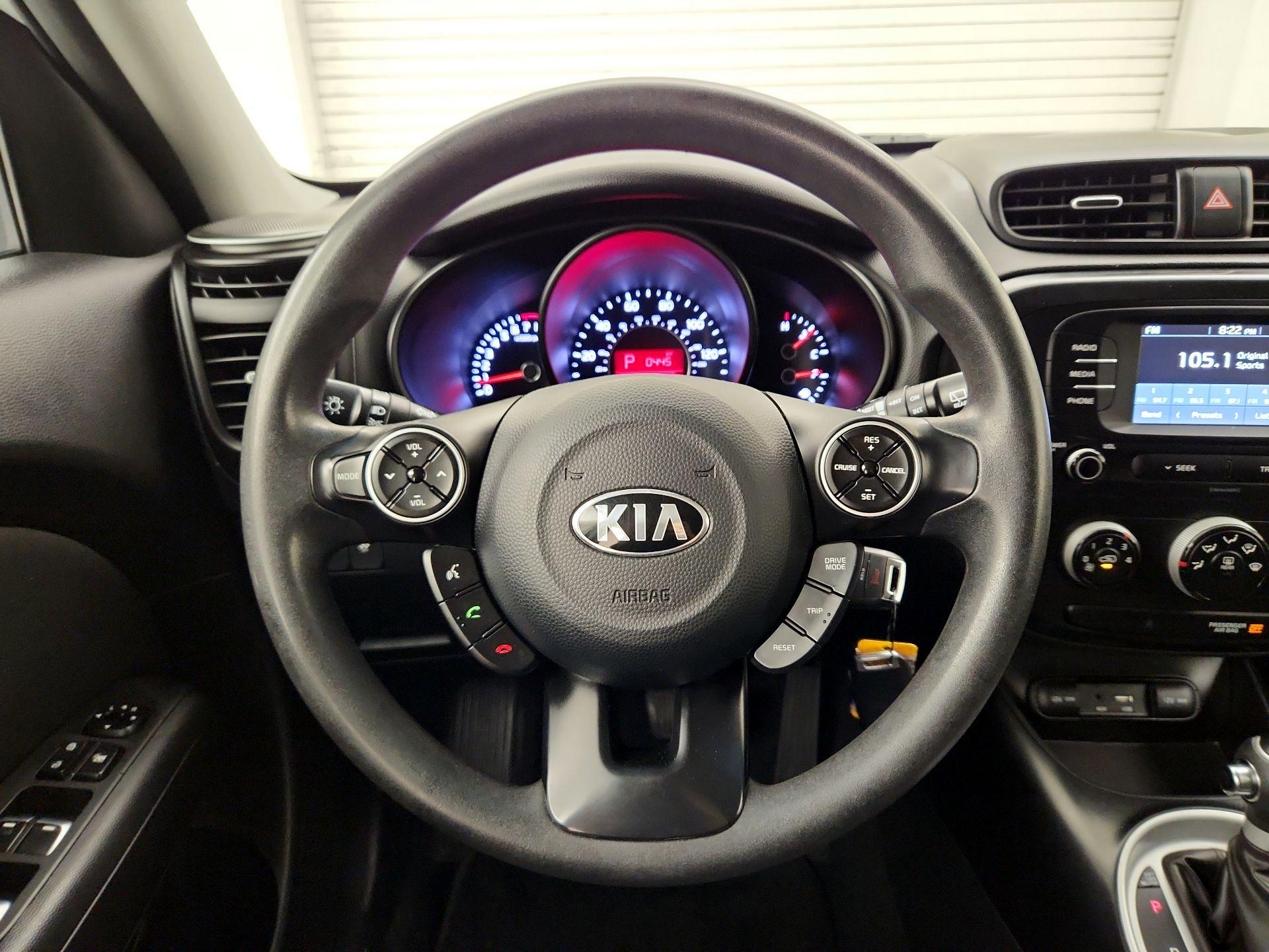 Thumbnail: 2019 Kia Soul - 10
