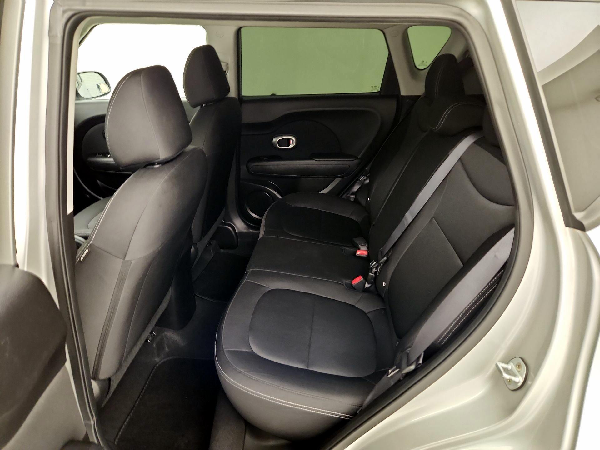 Thumbnail: 2019 Kia Soul - 19