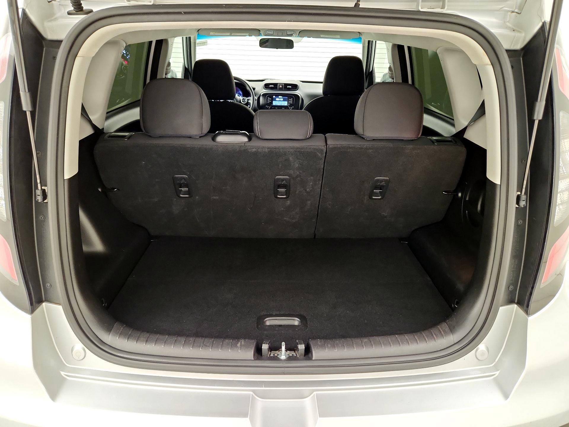 Thumbnail: 2019 Kia Soul - 20